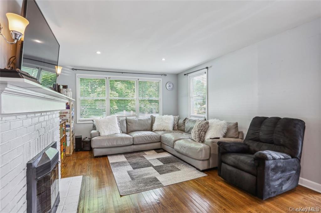 83 Lake Region Boulevard, Monroe, NY 10950