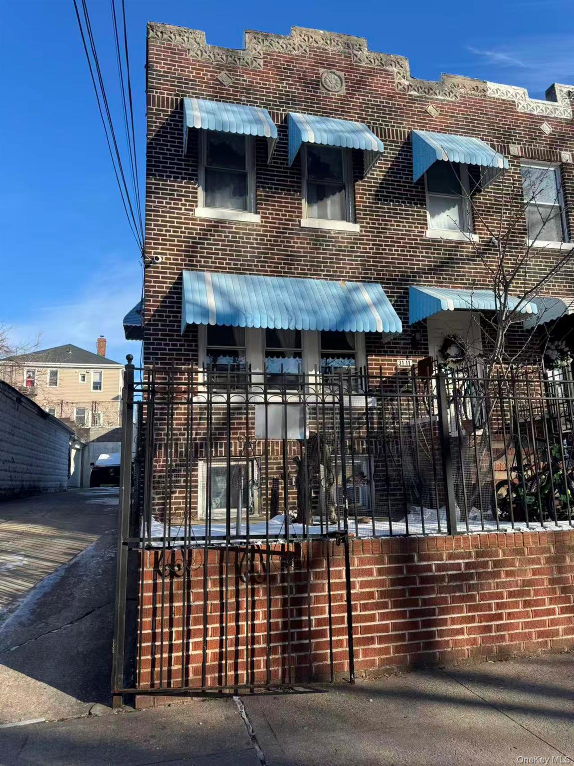 31-11 101st Street, East Elmhurst, NY 11369