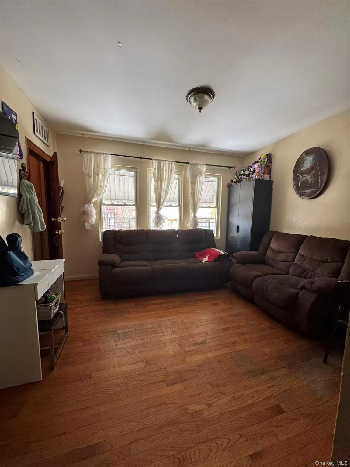 31-11 101st Street, East Elmhurst, NY 11369