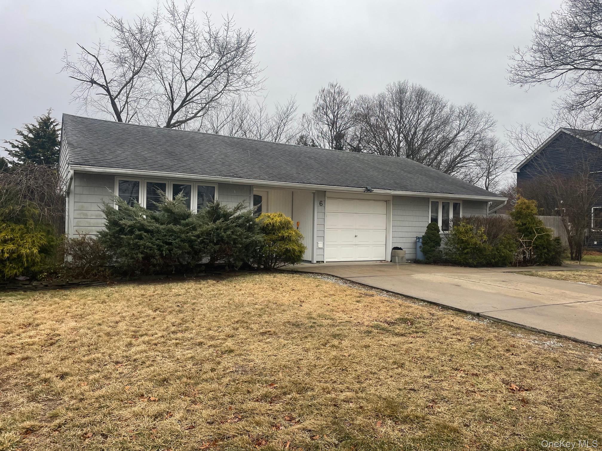 6 Anne Drive, Selden, NY 11784