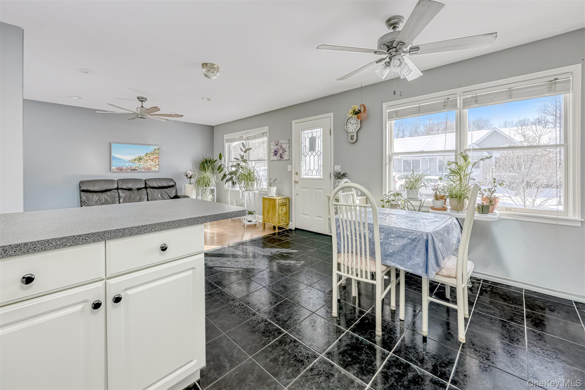 8 Windsor Circle, New City, NY 10956