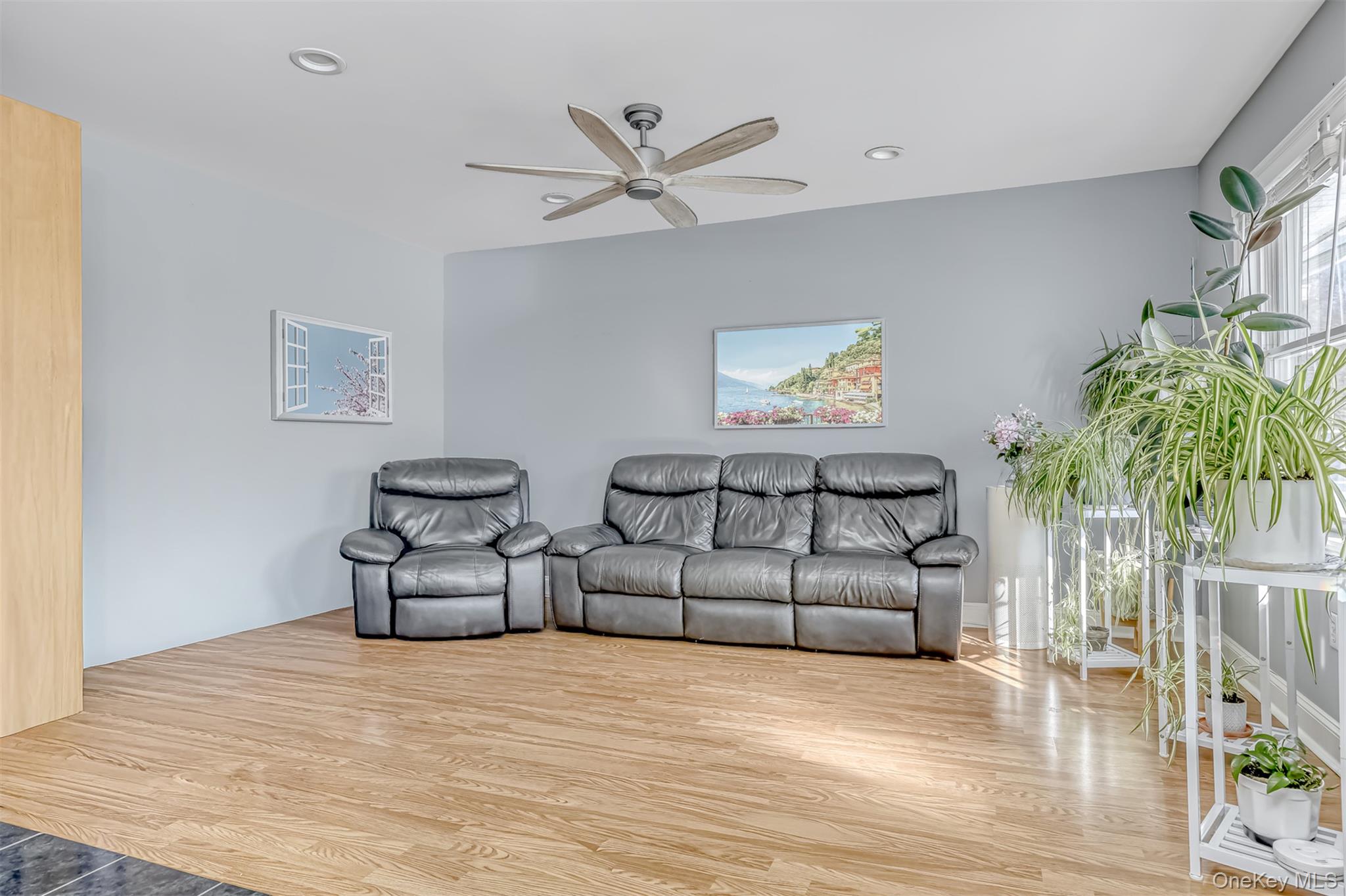 8 Windsor Circle, New City, NY 10956