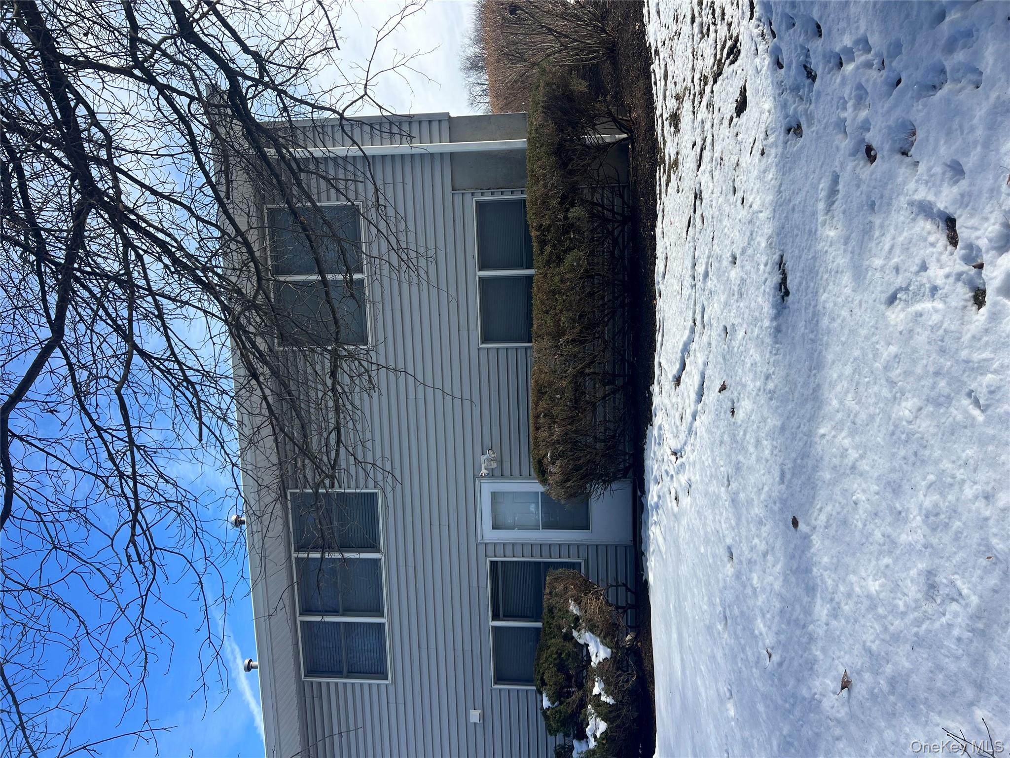 8 Windsor Circle, New City, NY 10956