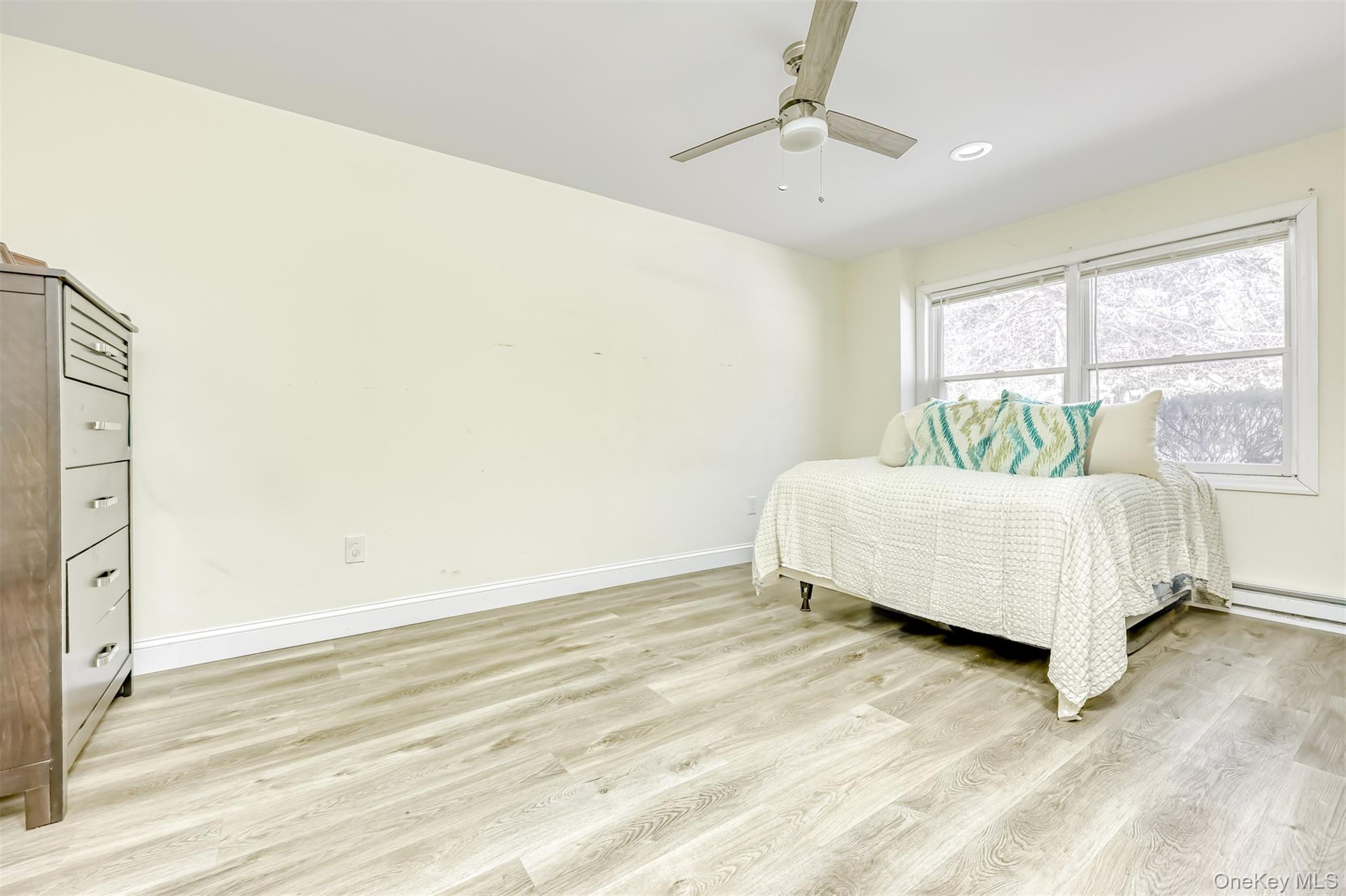 8 Windsor Circle, New City, NY 10956