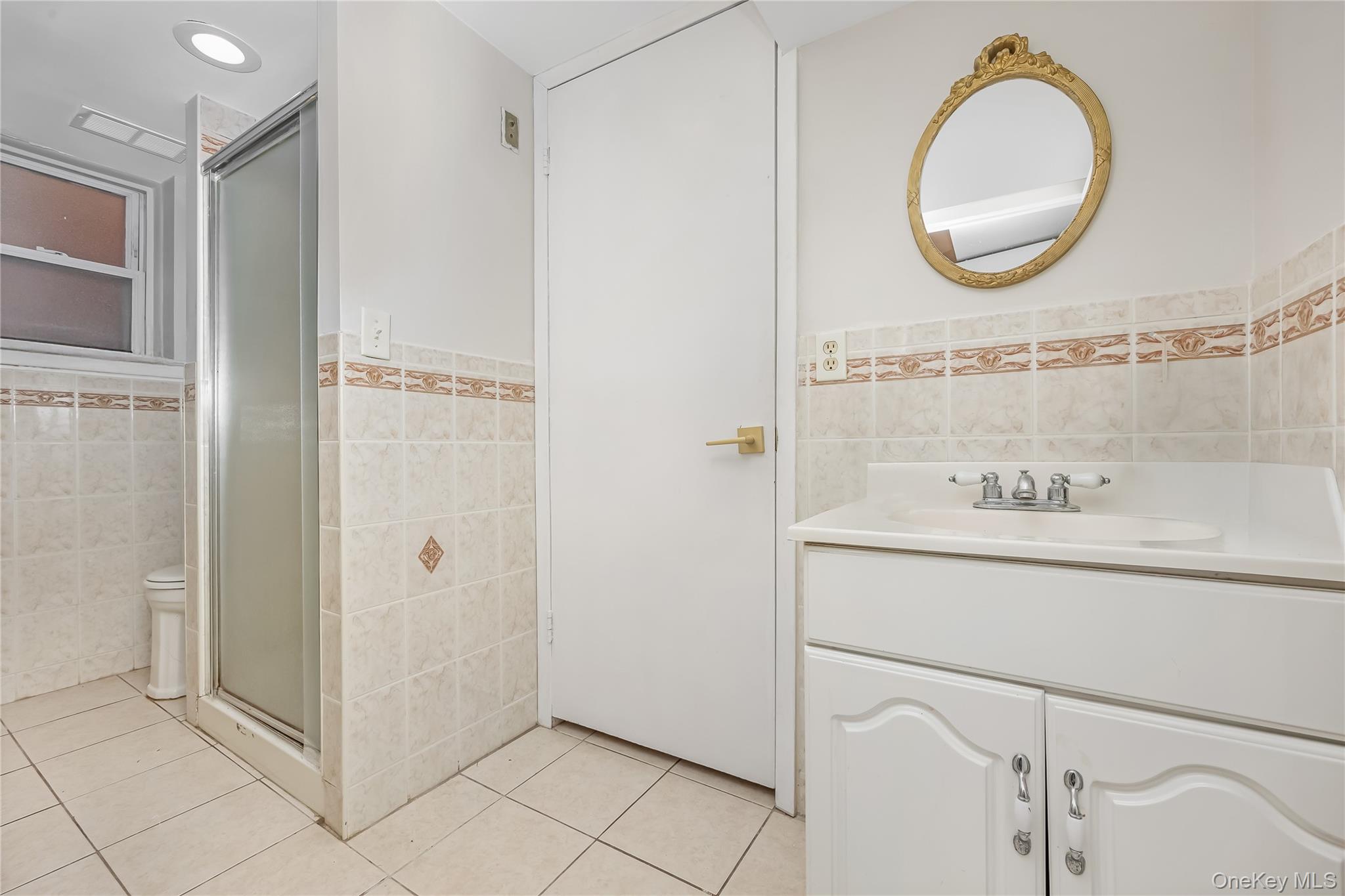 7115 167th Street, Fresh Meadows, NY 11365