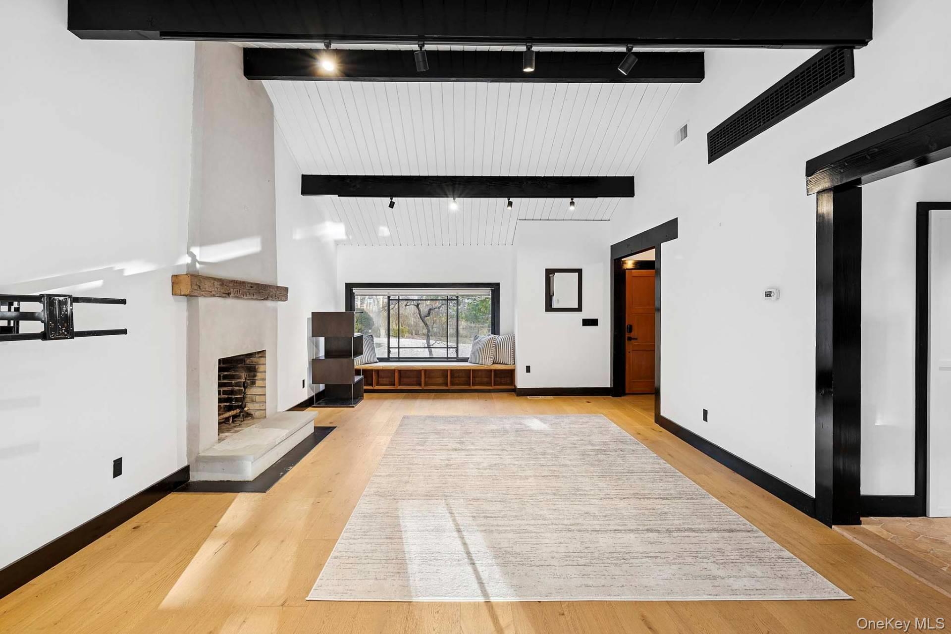 601 Majors Path, Southampton, NY 11968