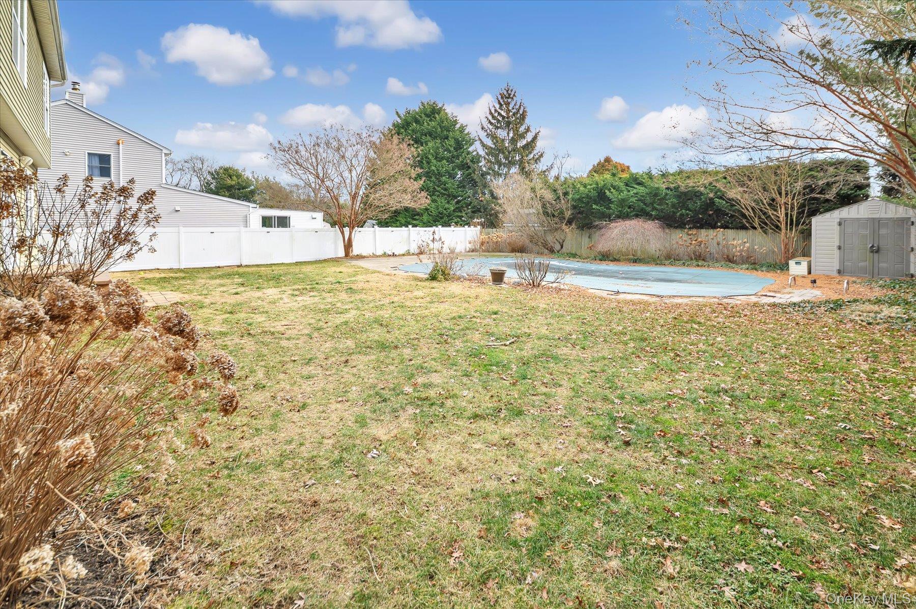 14 Donna Place, East Islip, NY 11730