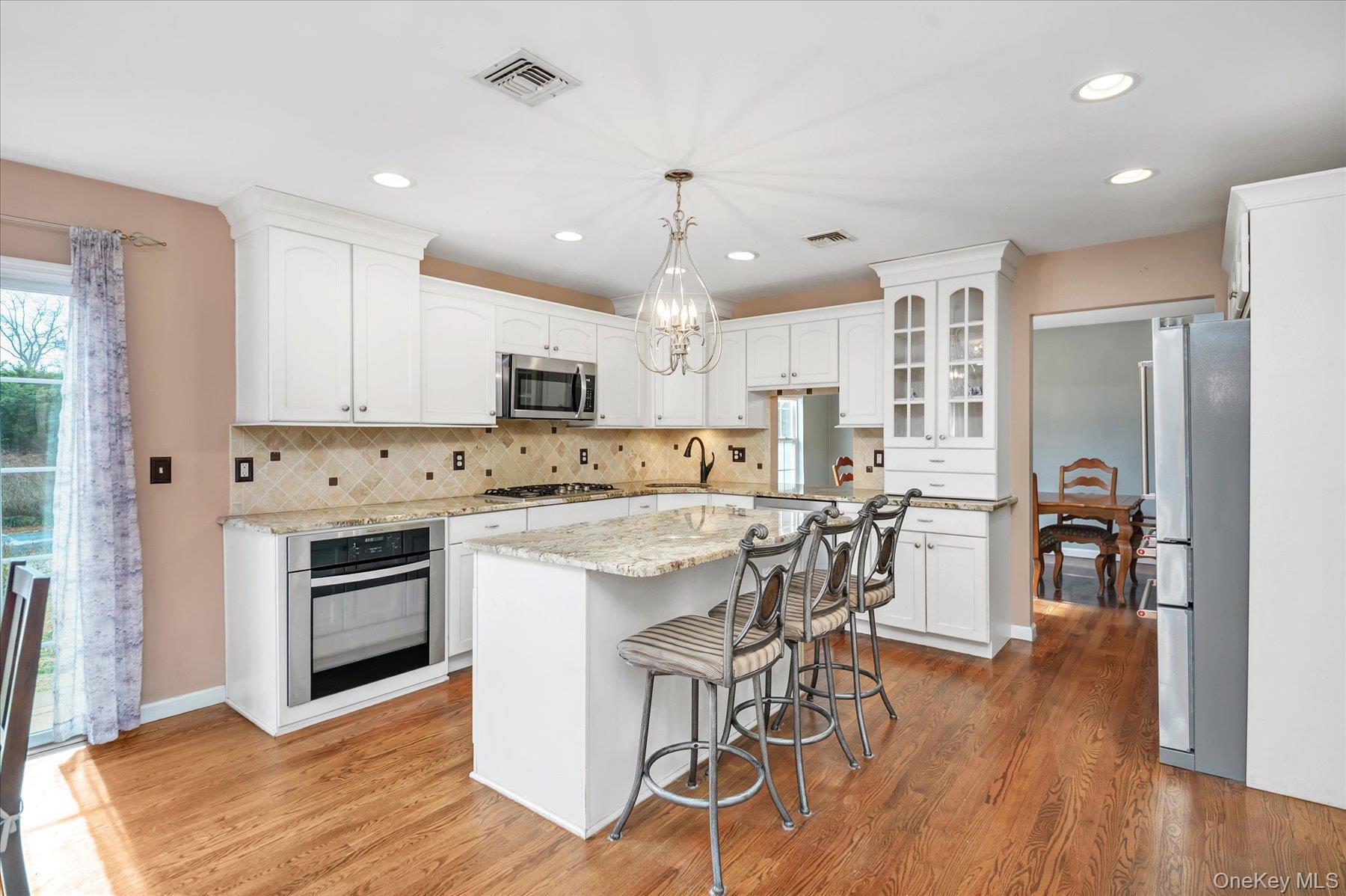 14 Donna Place, East Islip, NY 11730