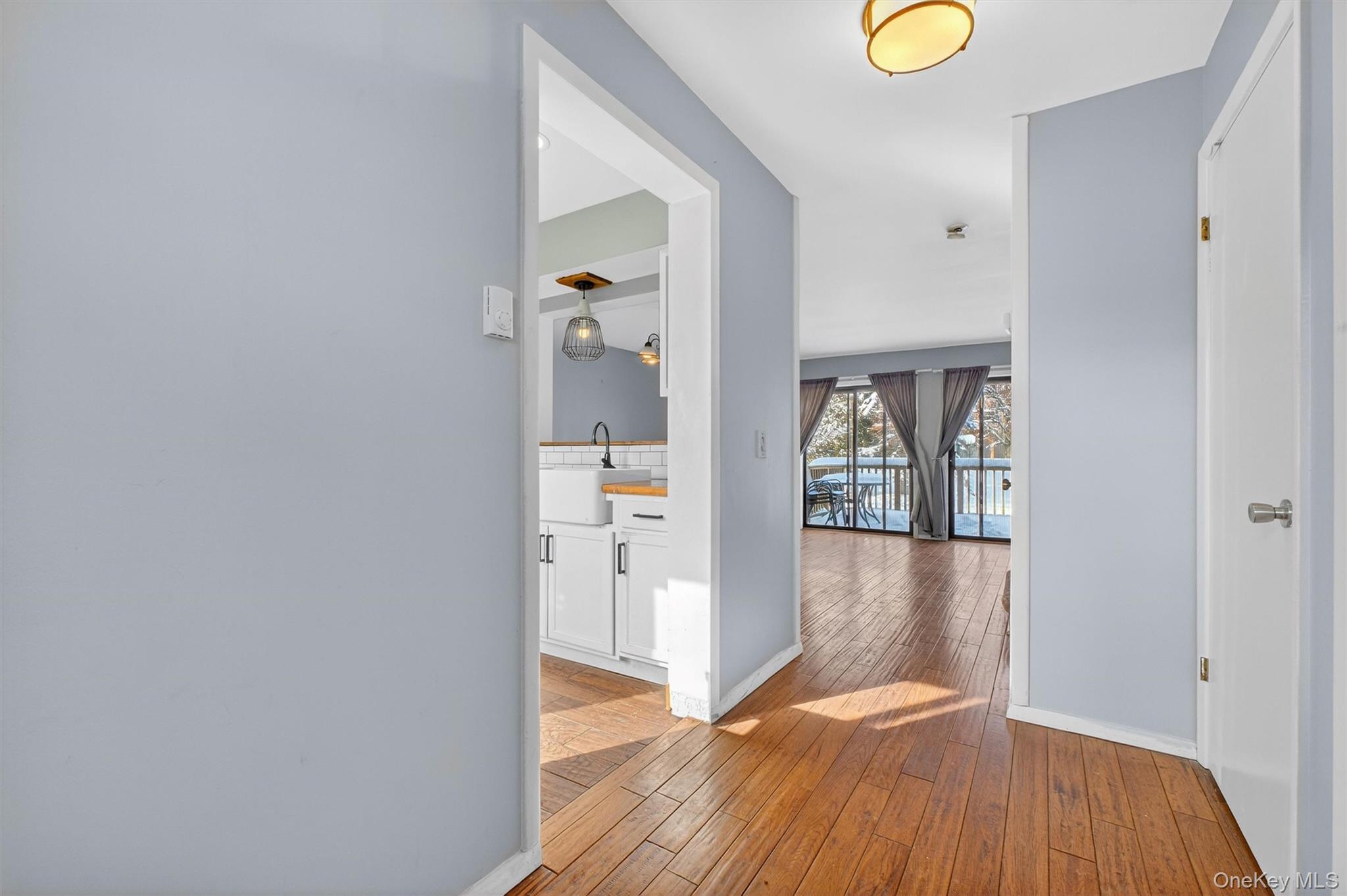 7308 Chelsea Cove N, Hopewell Junction, NY 12533