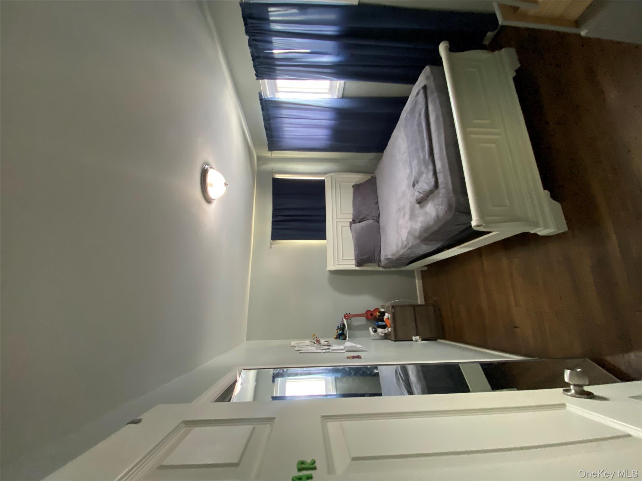 15 Penndale Drive, Amityville, NY 11701