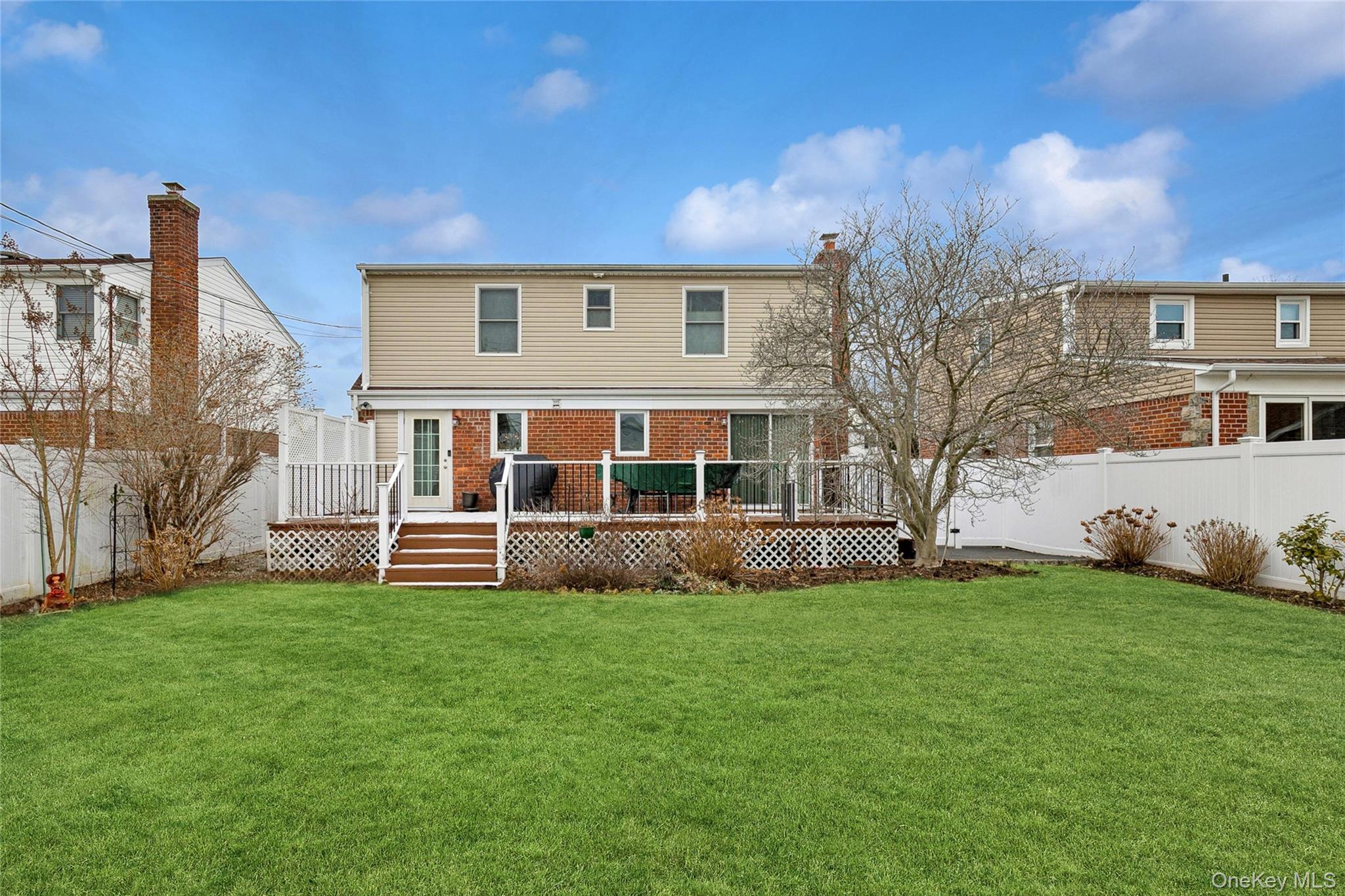 67 Combes Avenue, Hicksville, NY 11801