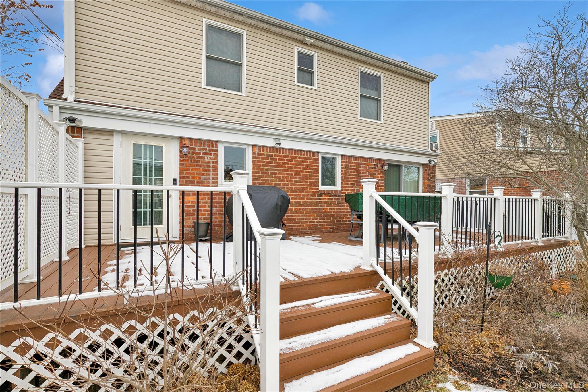 67 Combes Avenue, Hicksville, NY 11801