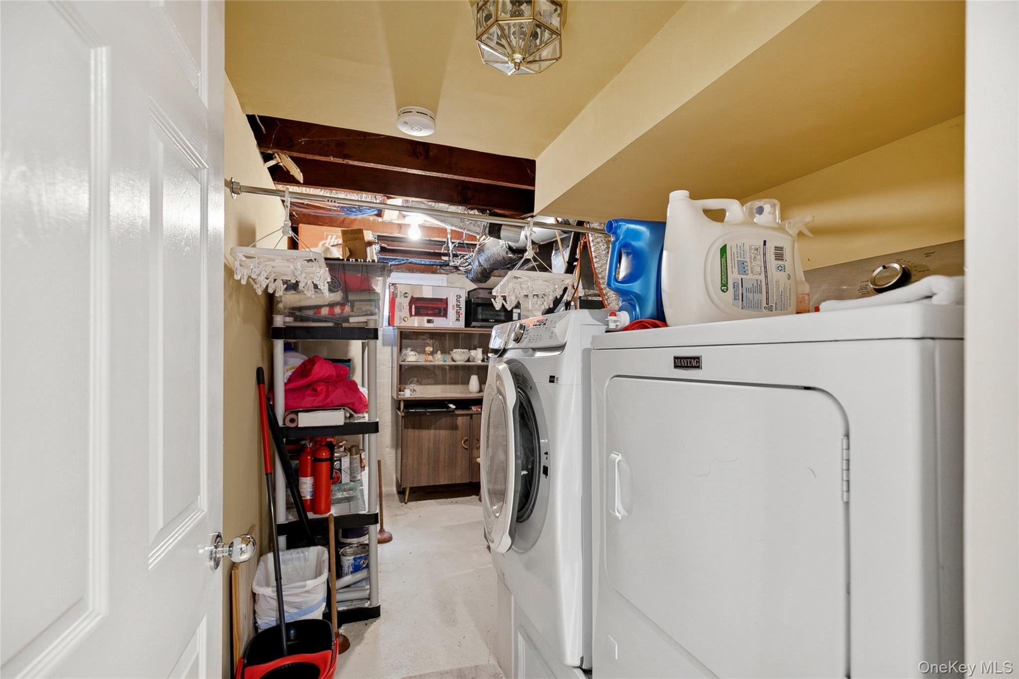 67 Combes Avenue, Hicksville, NY 11801