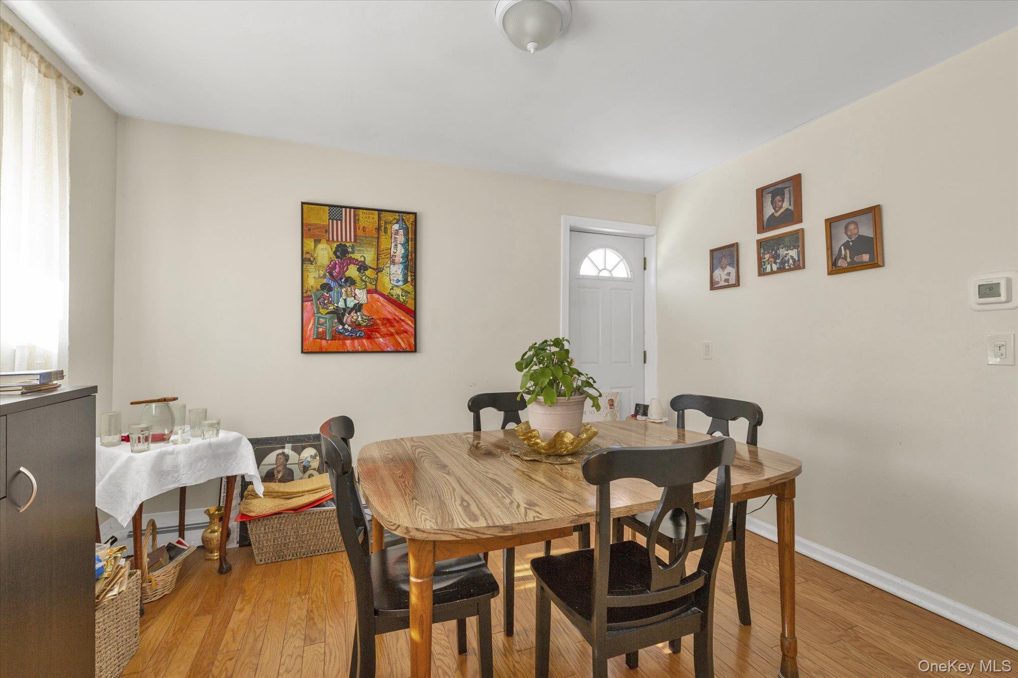 88 Spruce Lane, Valley Stream, NY 11581