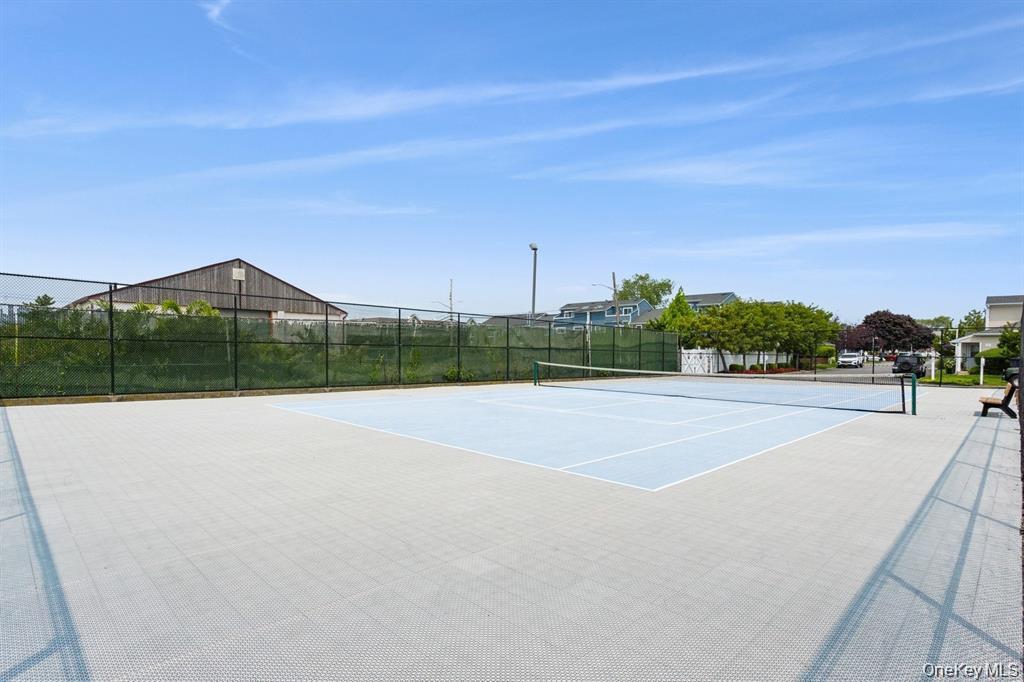 100 Baker Court # 85, Island Park, NY 11558