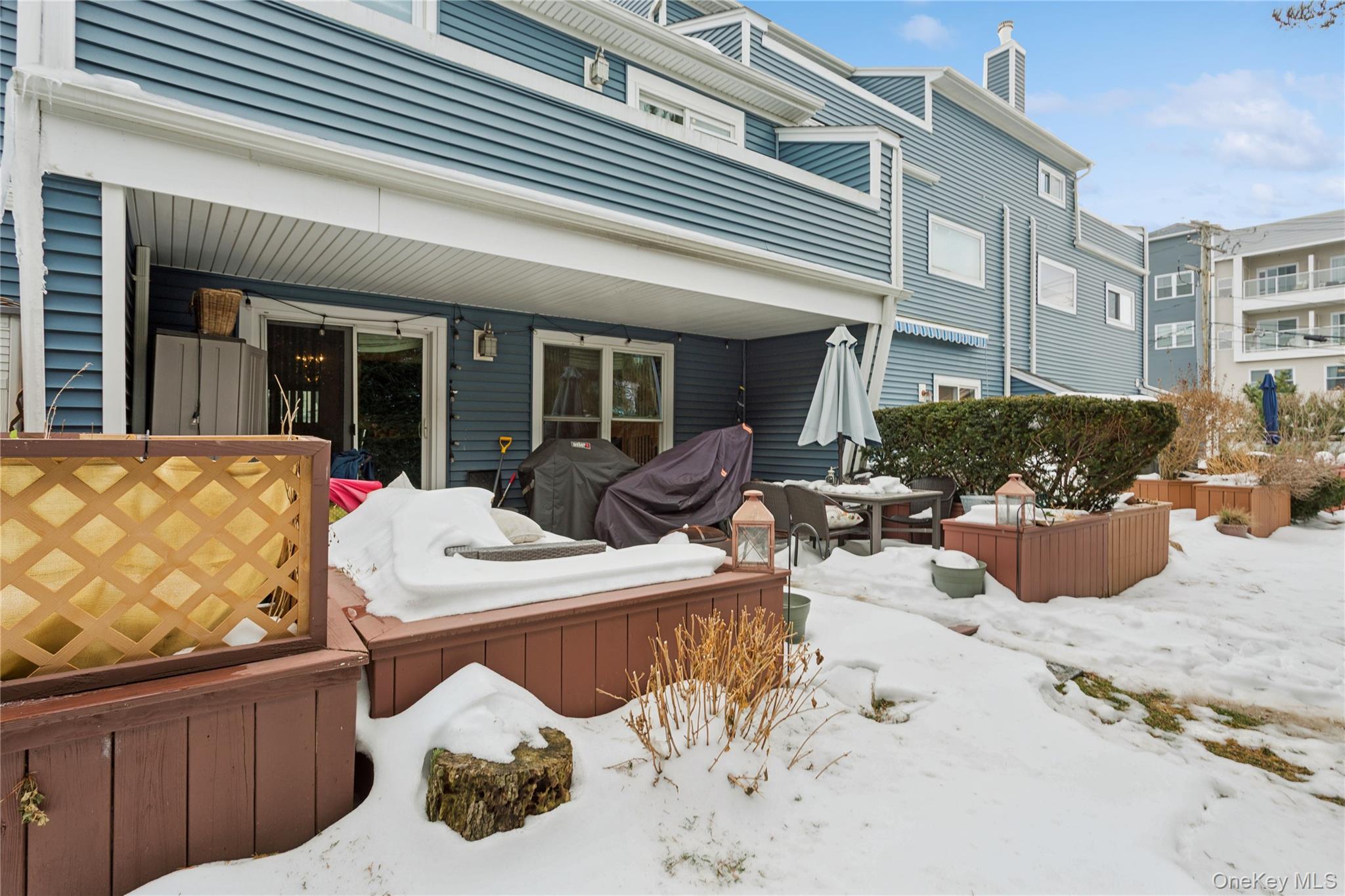 100 Baker Court # 85, Island Park, NY 11558