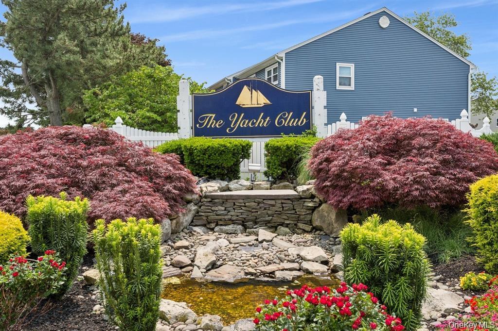 100 Baker Court # 85, Island Park, NY 11558