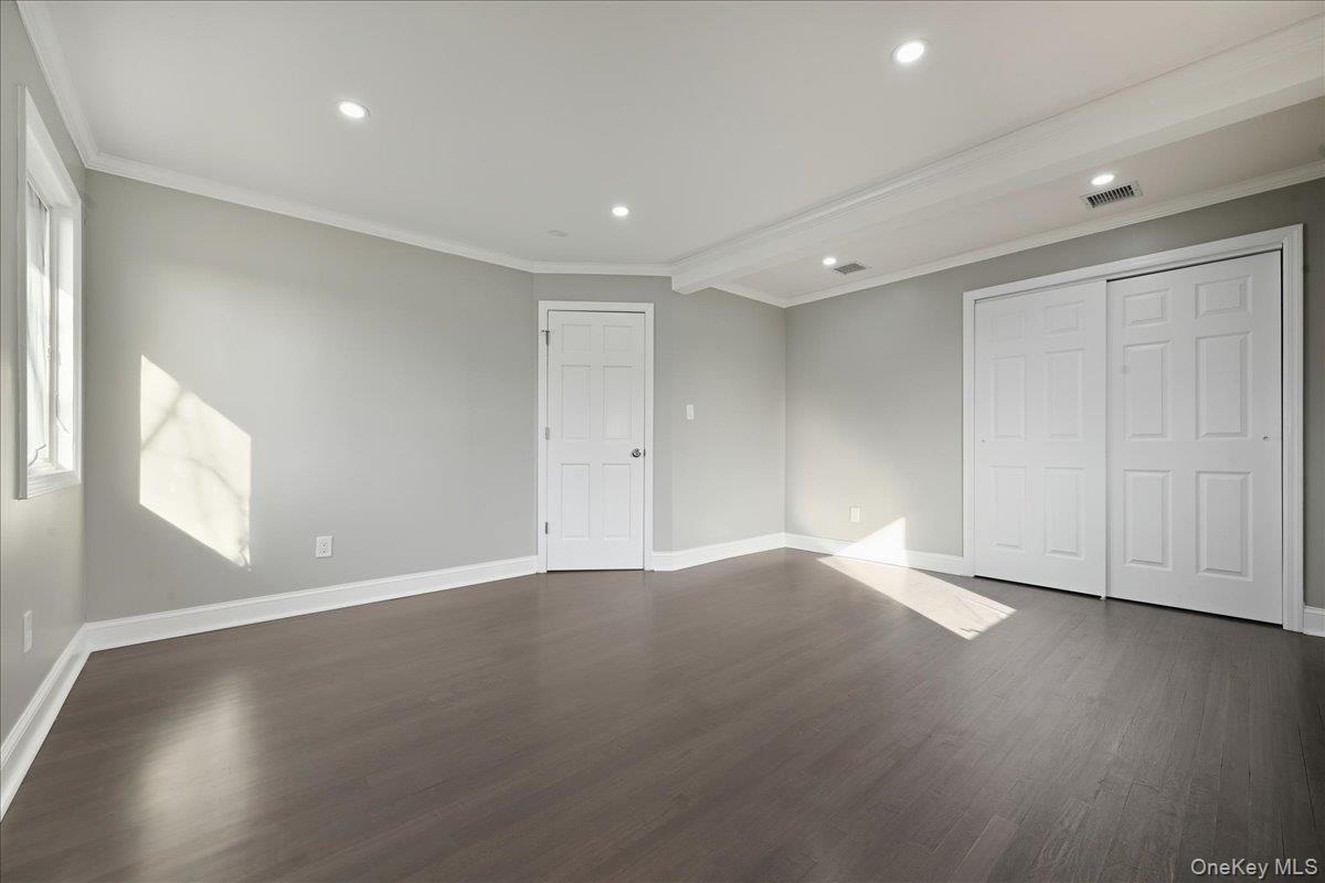 1050 Hastings Street, Baldwin, NY 11510