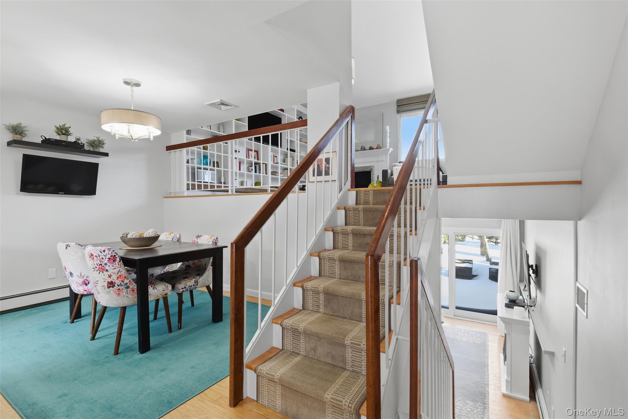 10 Bayberry Lane, Rye Brook, NY 10573