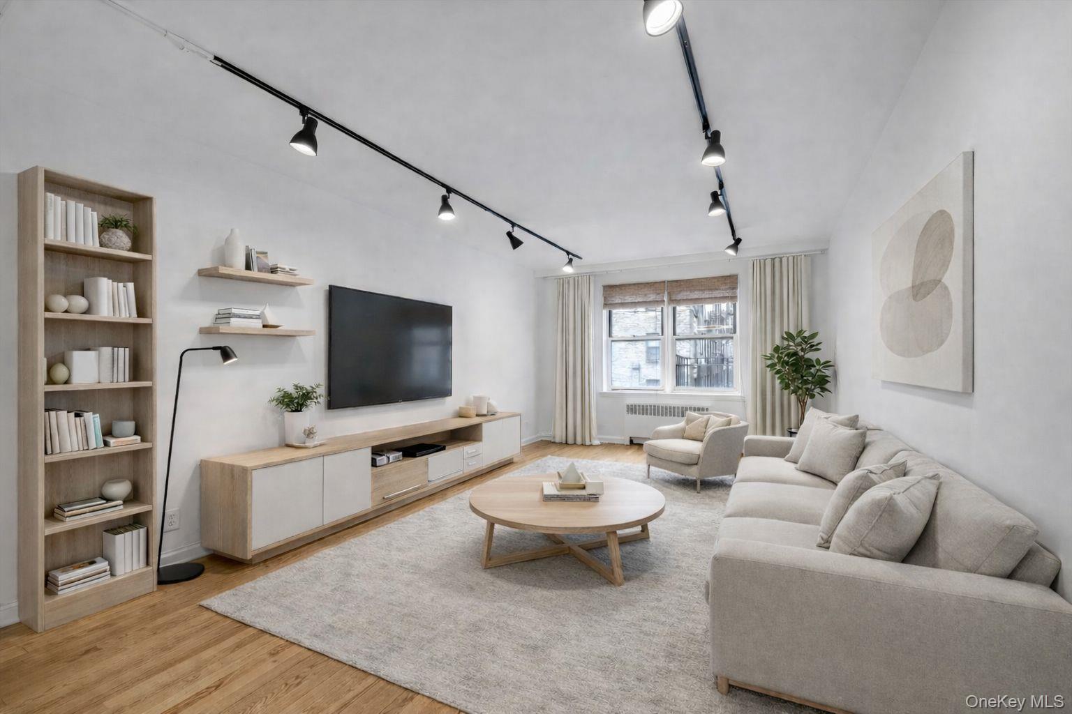 2080 Barnes Avenue # 4E, Bronx, NY 10462