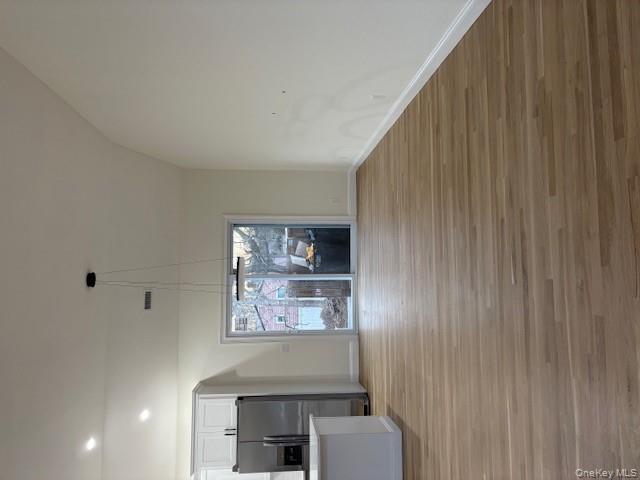 10 Amarr Drive, Shirley, NY 11967