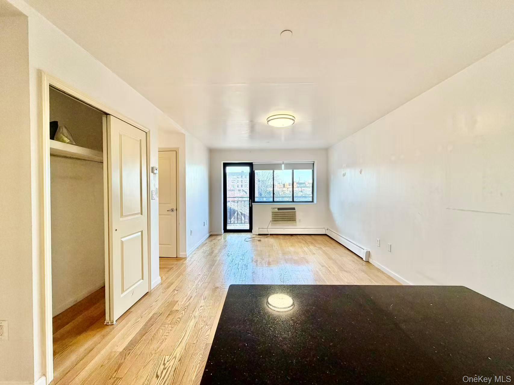 90-16 Whitney Avenue # 4B, Elmhurst, NY 11373