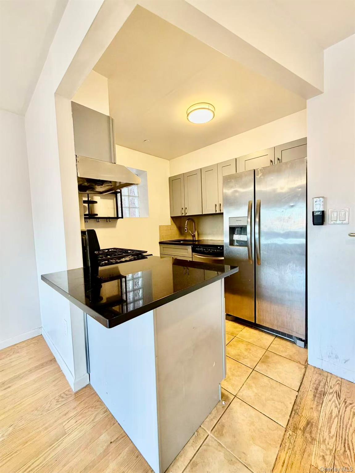 90-16 Whitney Avenue # 4B, Elmhurst, NY 11373