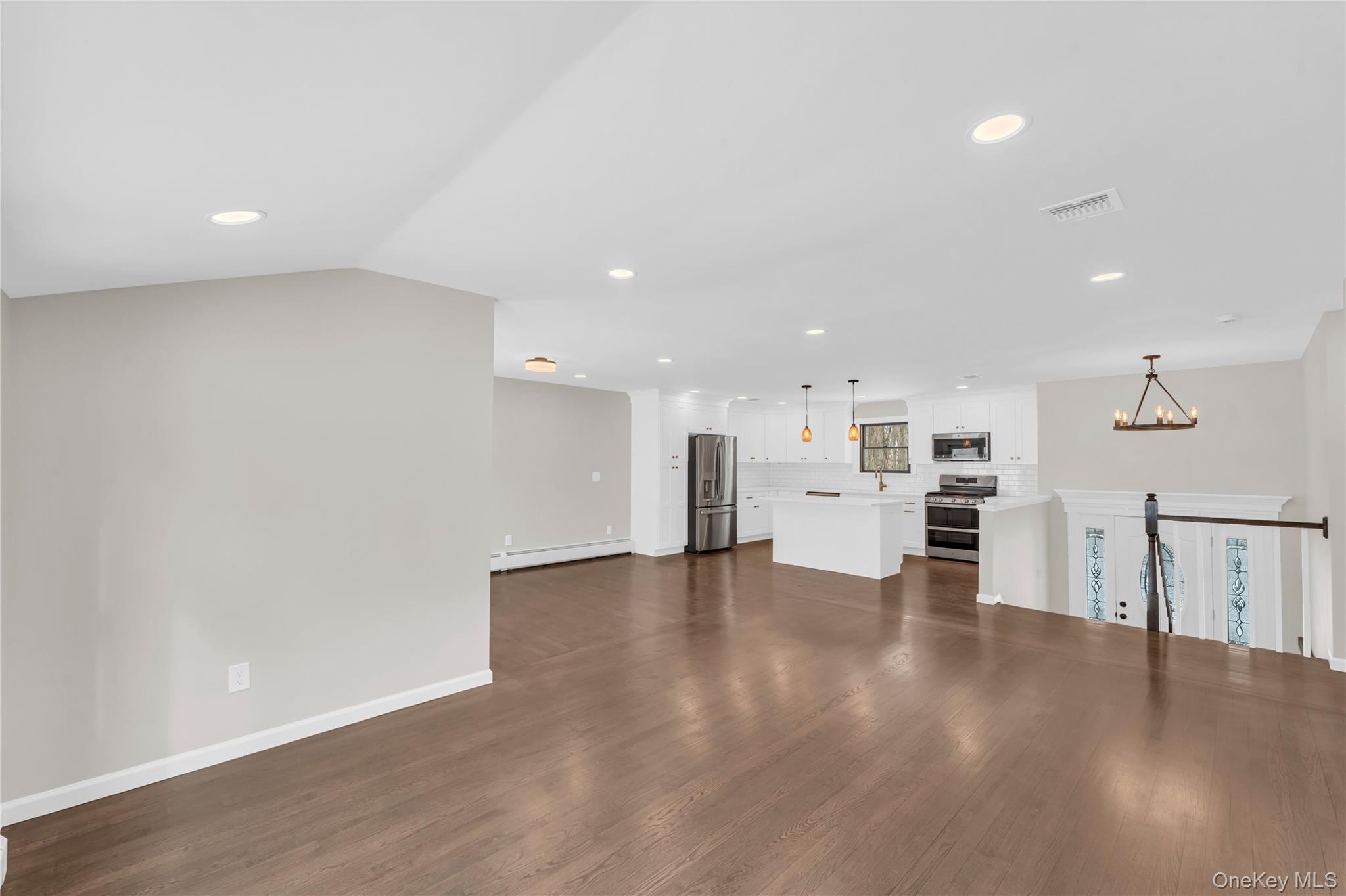 2 Chapel Court, Orangeburg, NY 10962