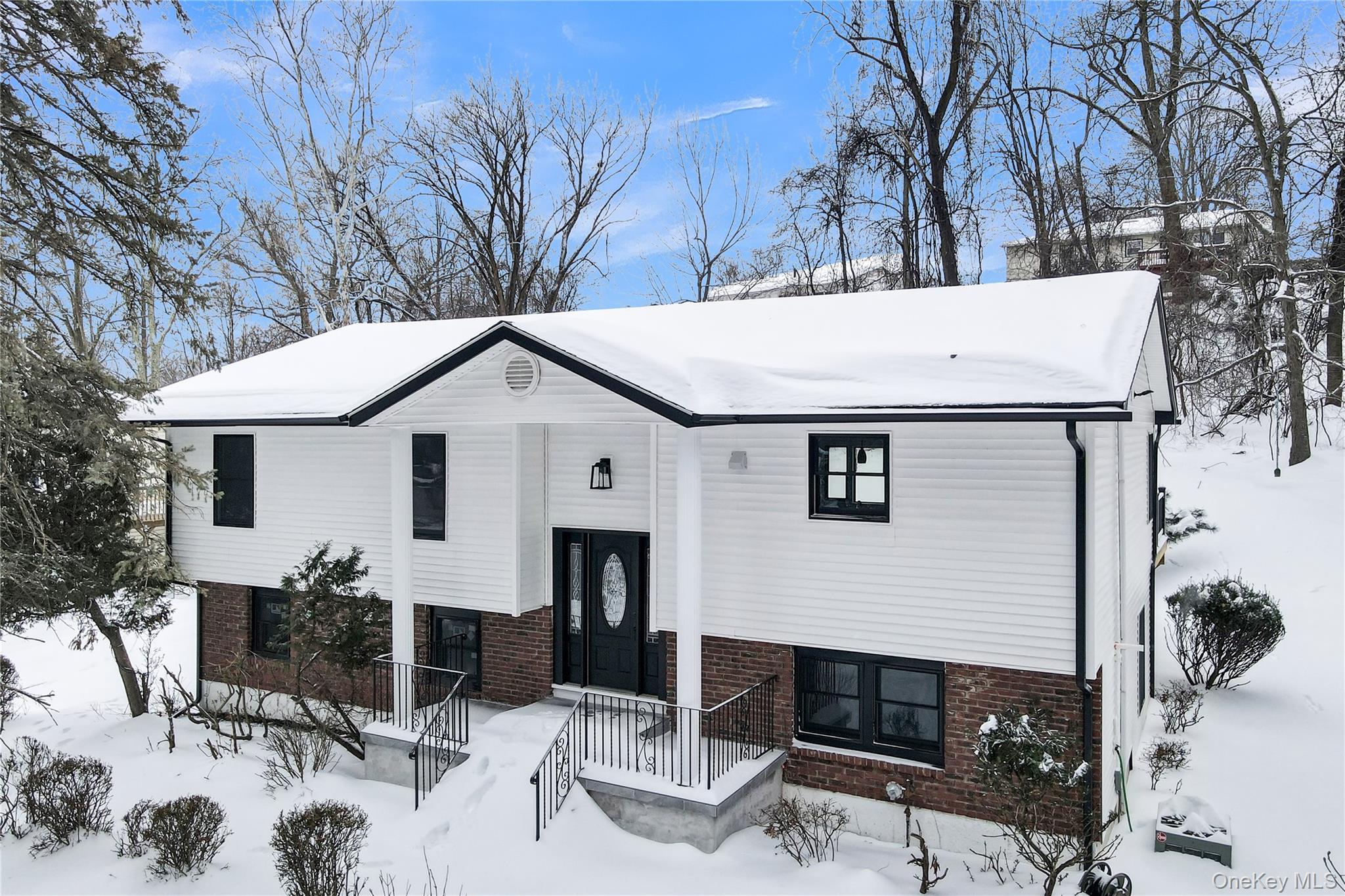 2 Chapel Court, Orangeburg, NY 10962