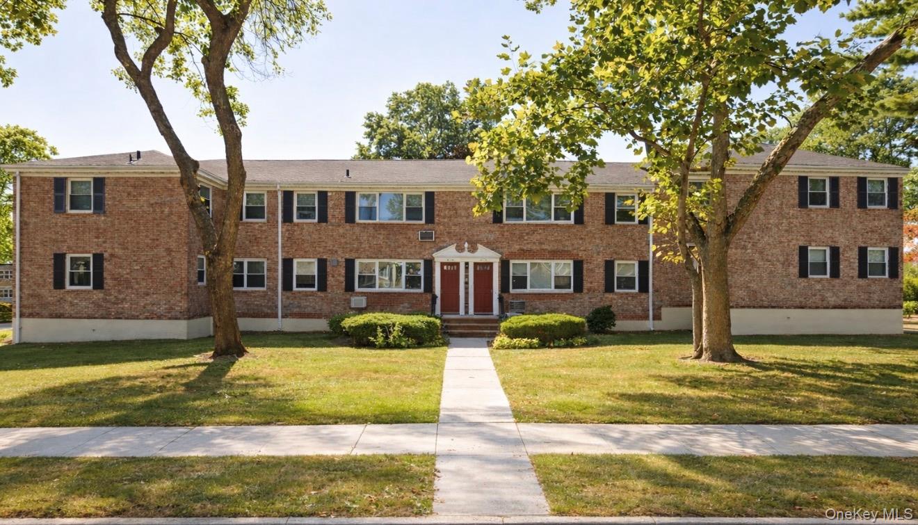 15033 Jewel Avenue # 303B, Flushing, NY 11367