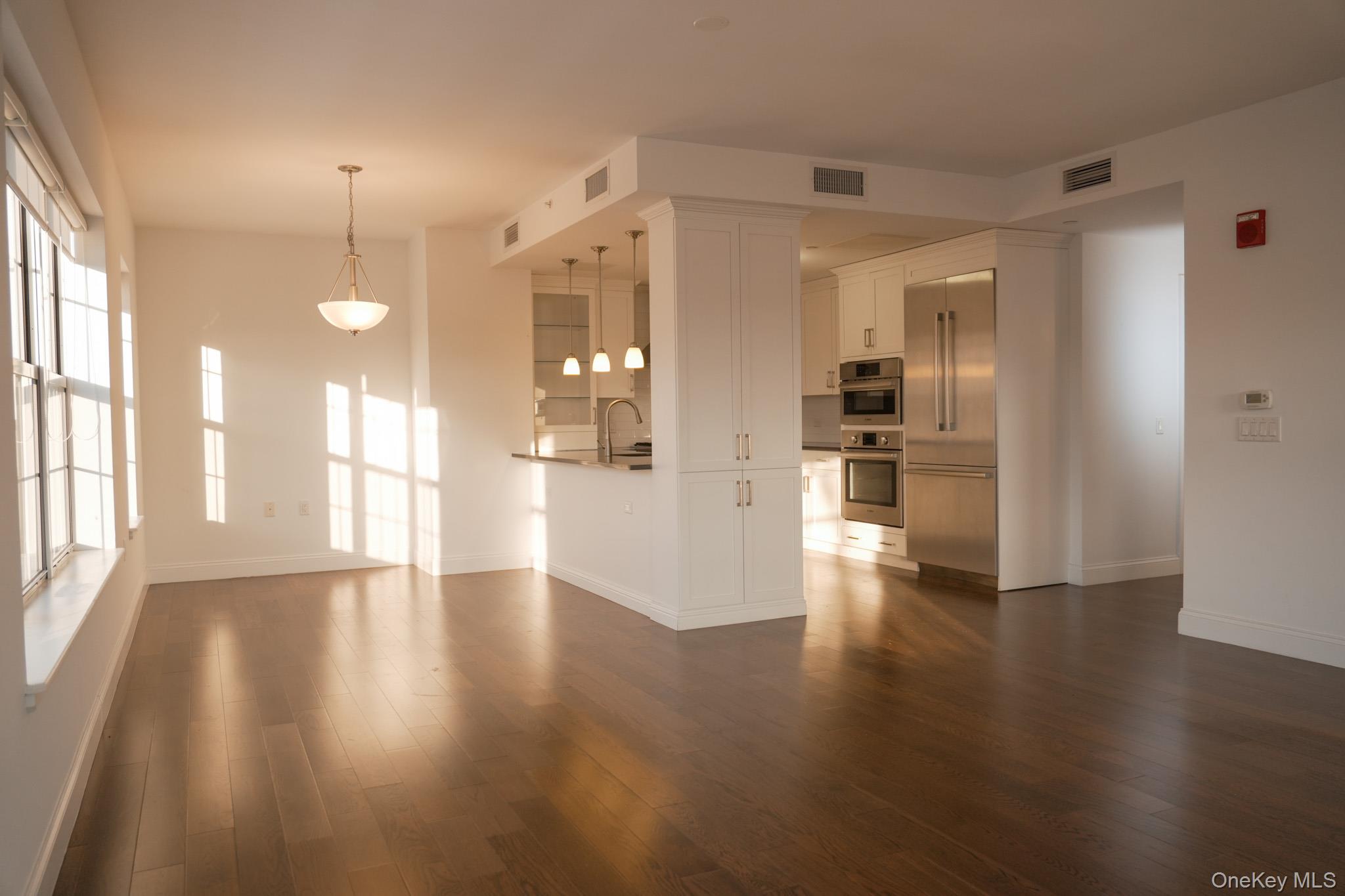 10 Byron Place # 601, Larchmont, NY 10538