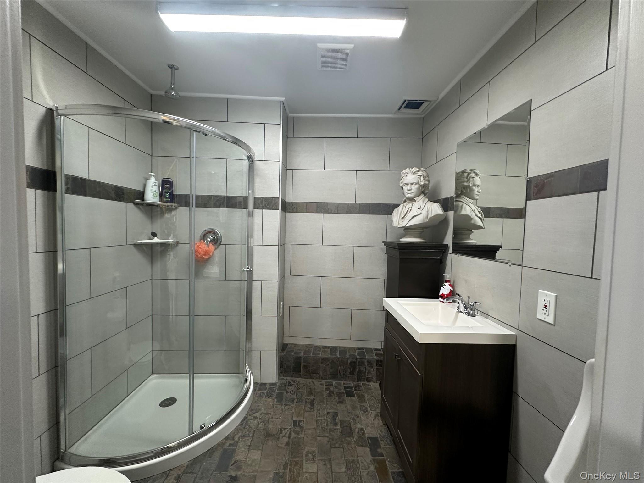 1 Cottage Street, Poughkeepsie, NY 12601