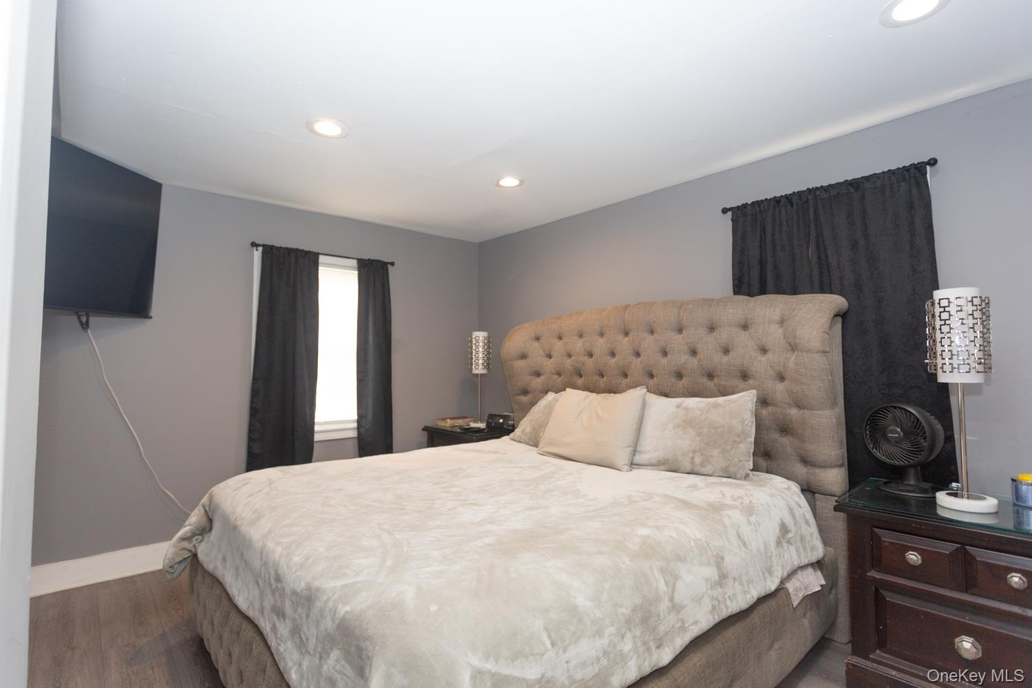 14 Walnut Street, Wyandanch, NY 11798