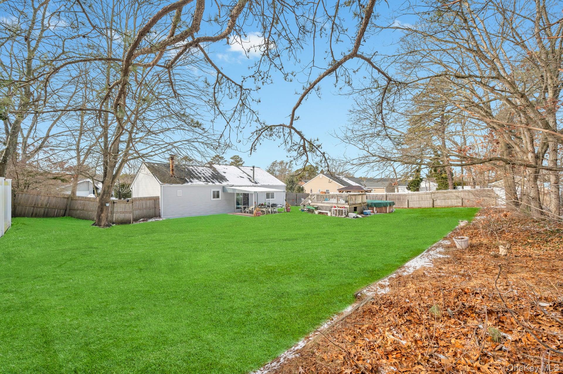 17 Groton Lane, Coram, NY 11727