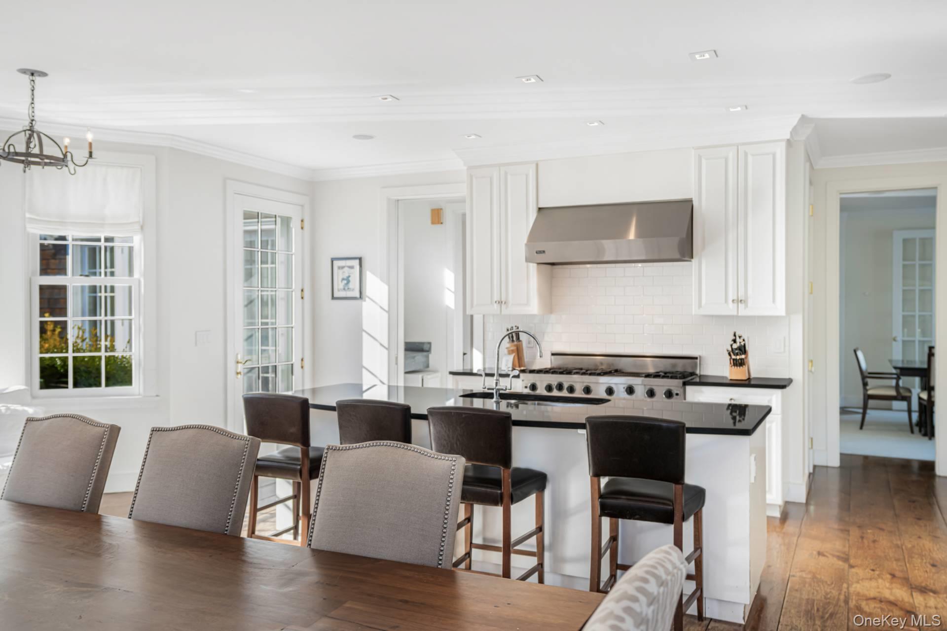 17 W Pond Drive, Bridgehampton, NY 11787