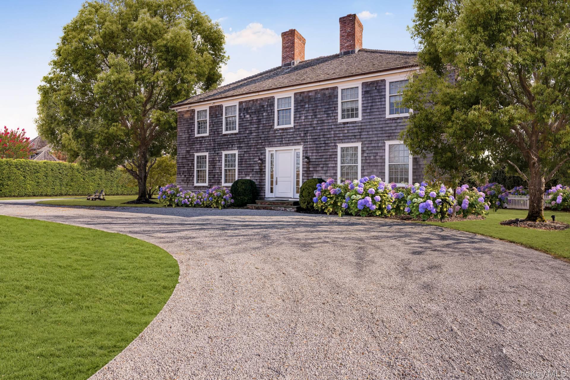 17 W Pond Drive, Bridgehampton, NY 11787