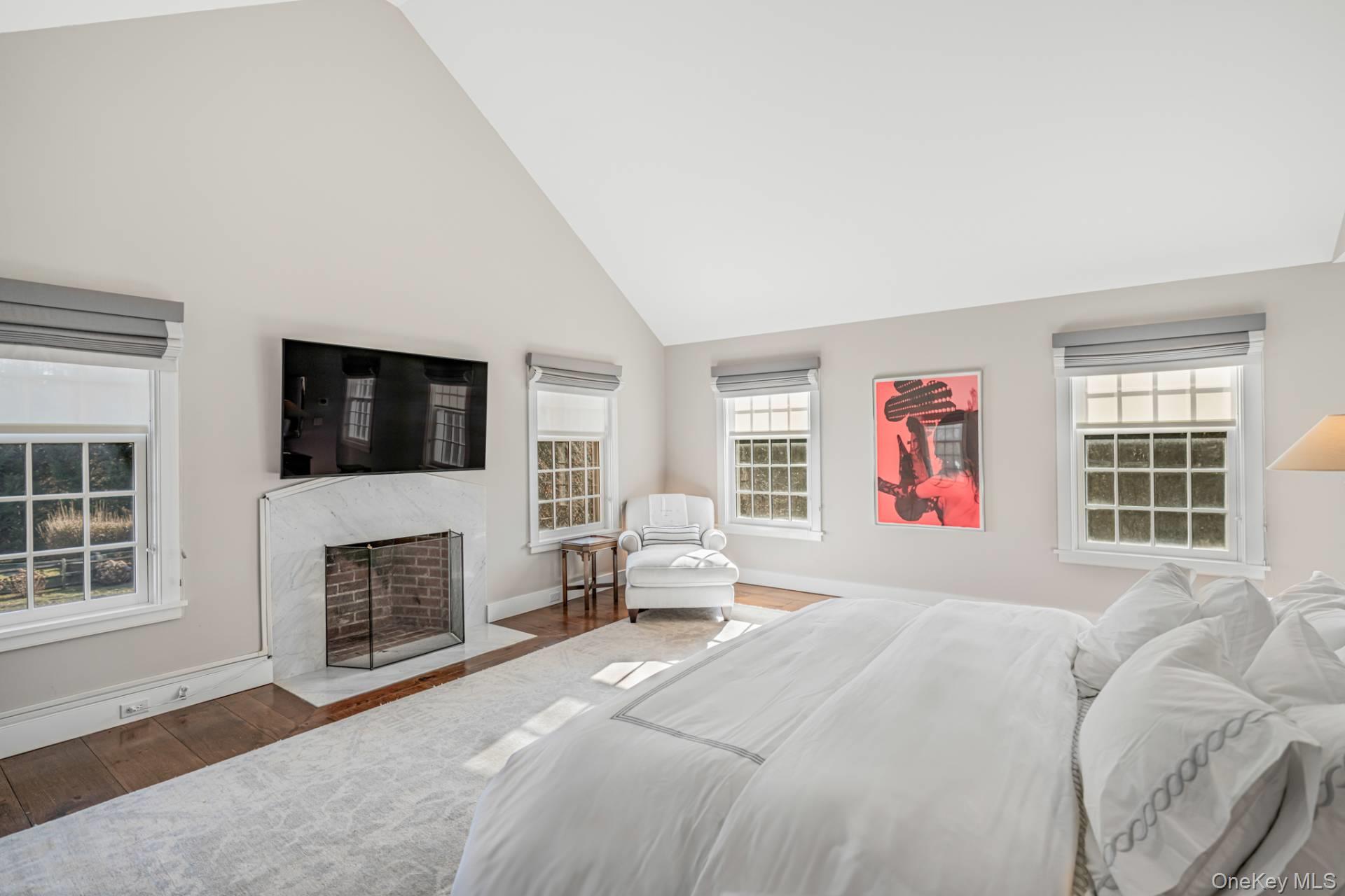 17 W Pond Drive, Bridgehampton, NY 11787