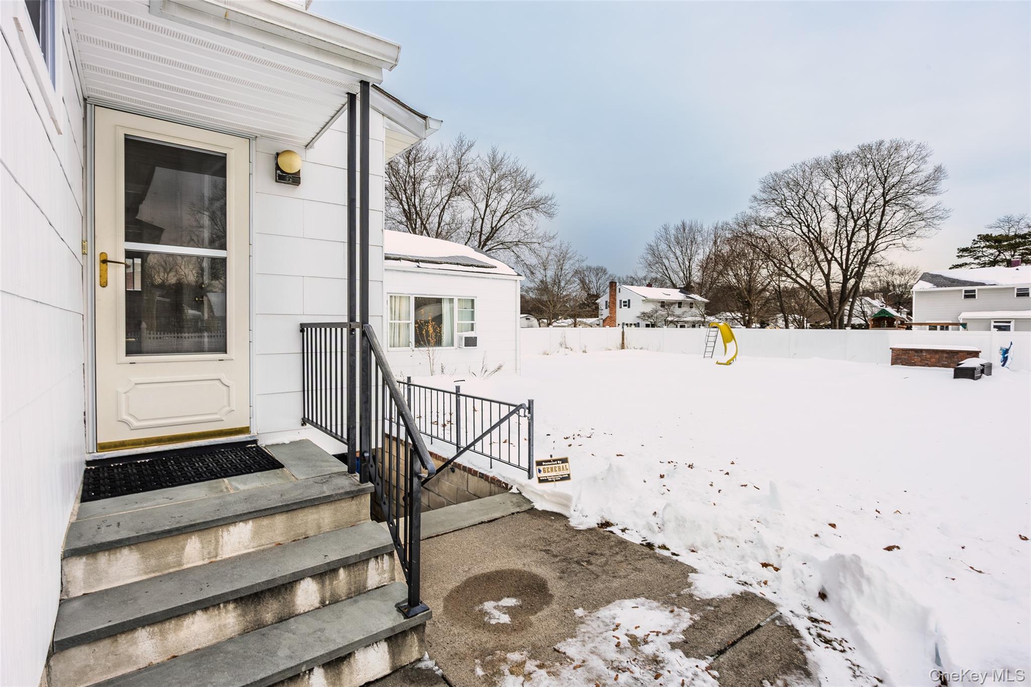 3 Brenner Road, Coram, NY 11727