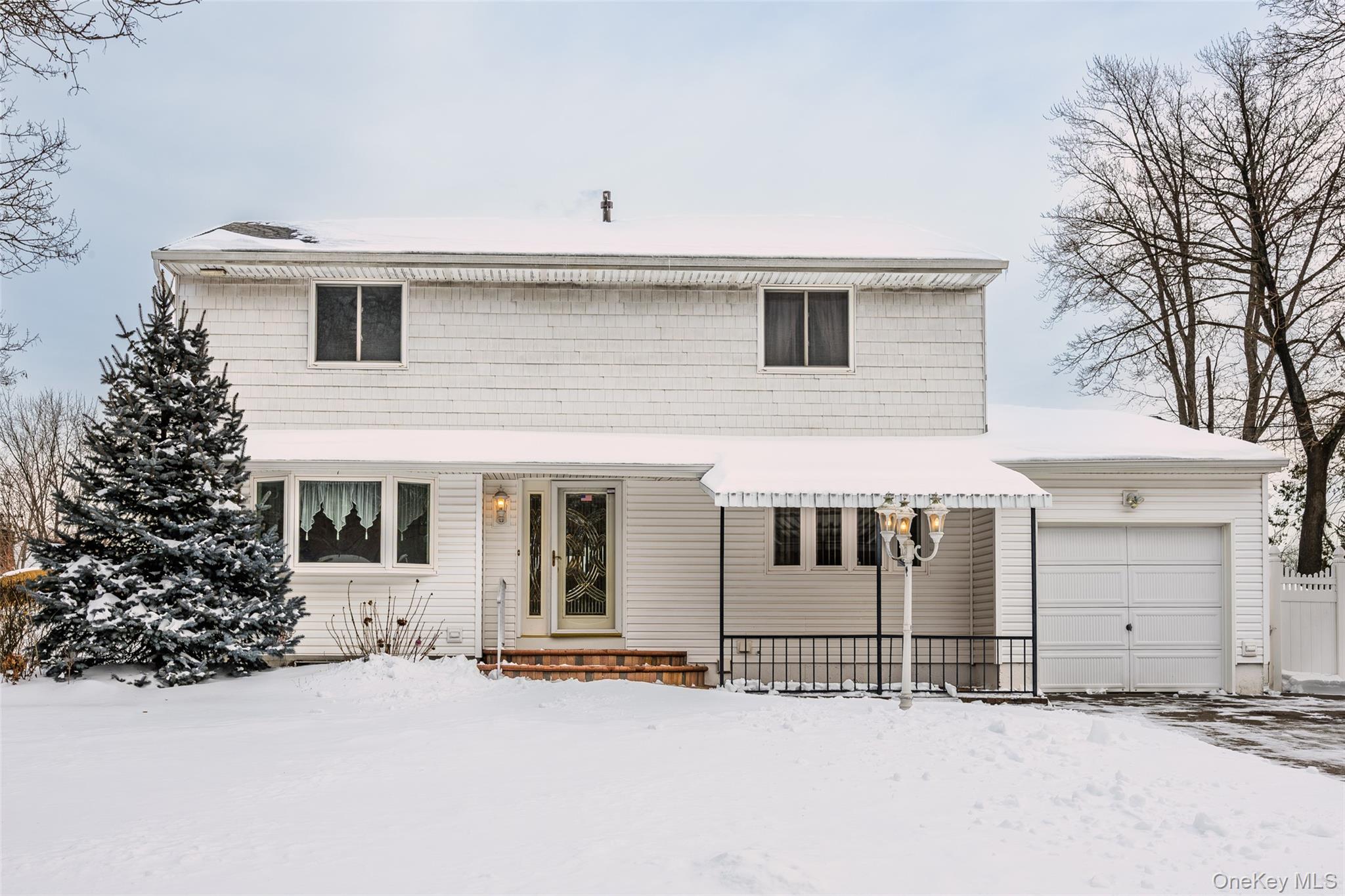 3 Brenner Road, Coram, NY 11727