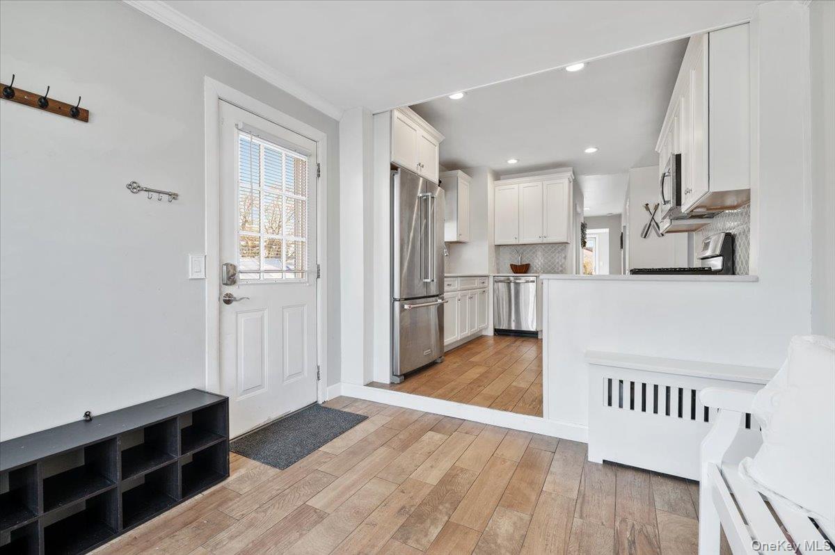 69 Hawthorne Street, Massapequa, NY 11758