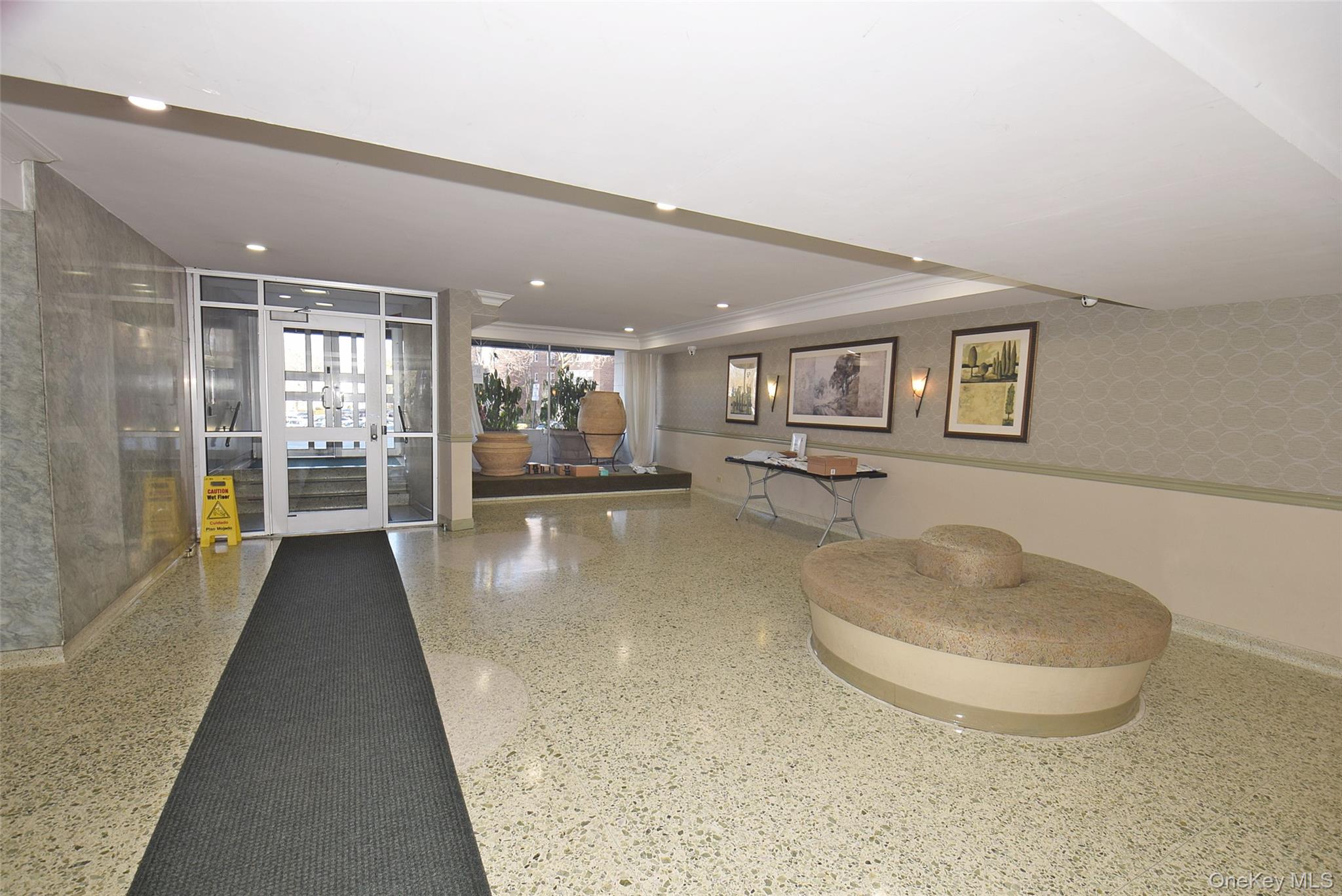 211-10 18 Avenue # 4J, Bayside, NY 11360