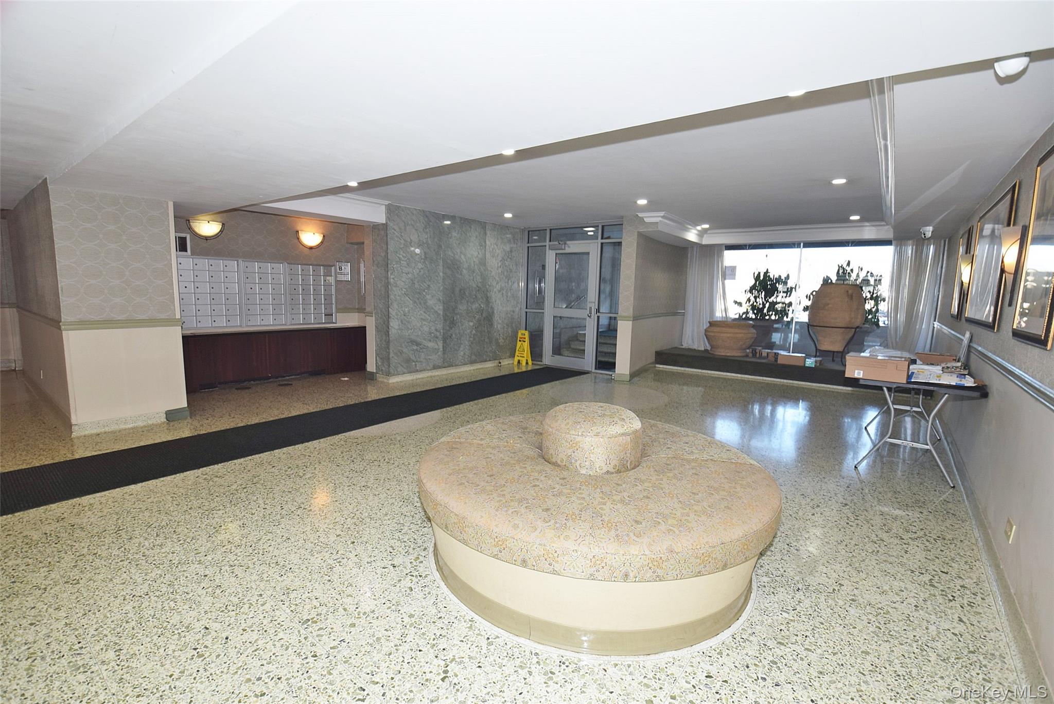 211-10 18 Avenue # 4J, Bayside, NY 11360