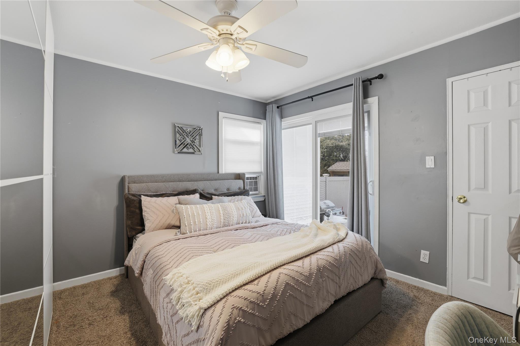 215 Monroe Street, Franklin Square, NY 11010