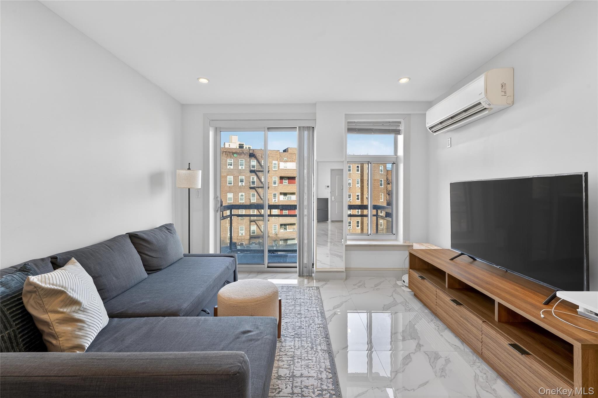 6538 Austin Street # 5G, Rego Park, NY 11374