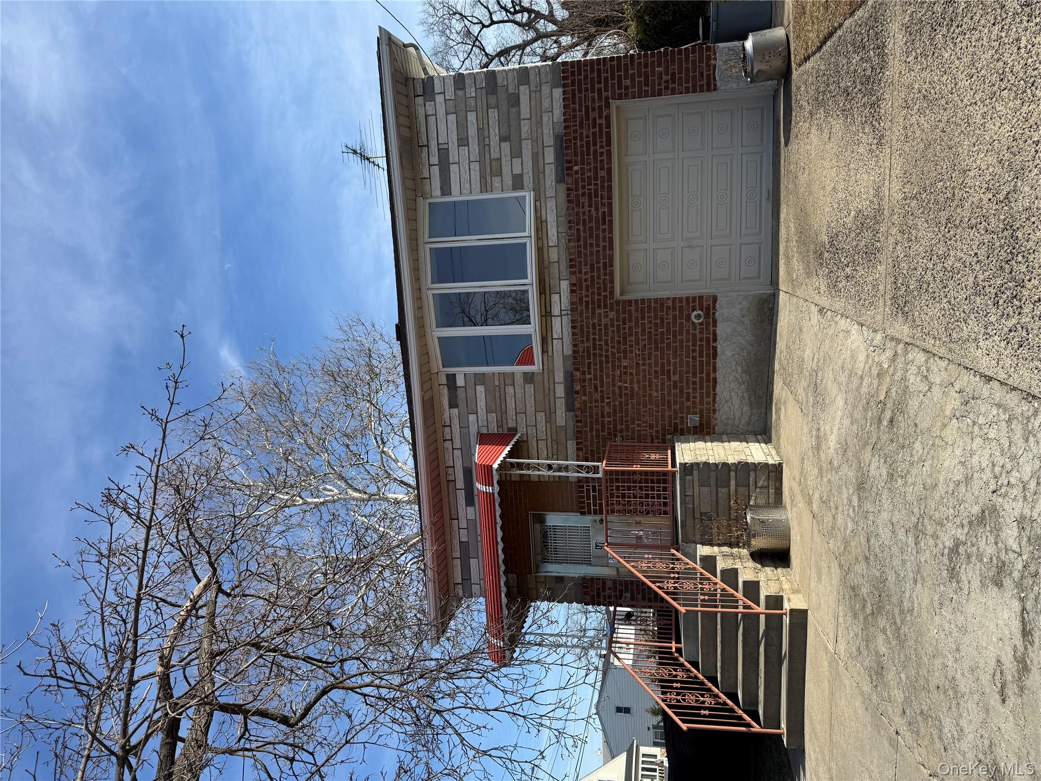 97 Arlington Avenue, Valley Stream, NY 11580