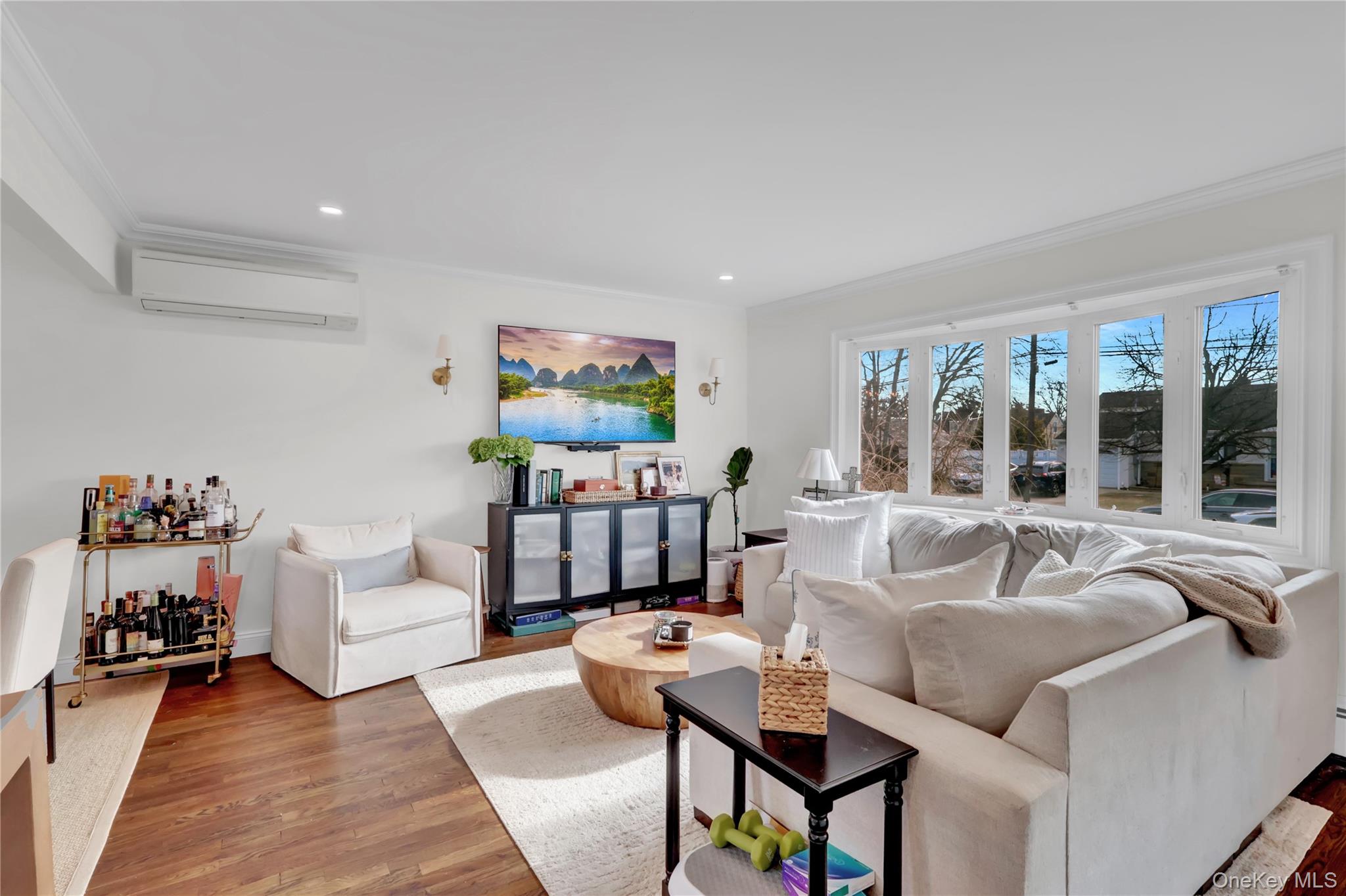 3887 Hudson Avenue, Seaford, NY 11783