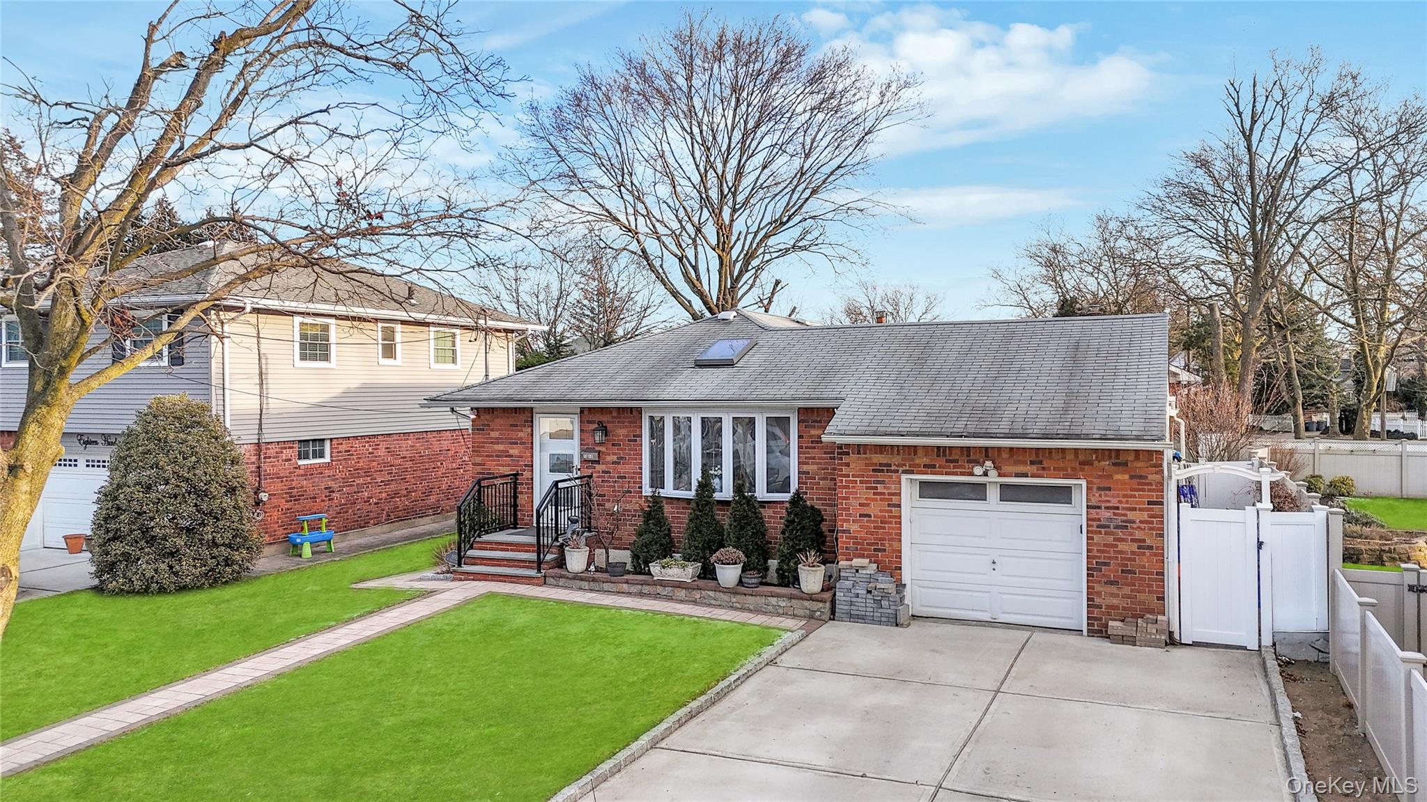 1810 N Jerusalem Road, North Bellmore, NY 11710