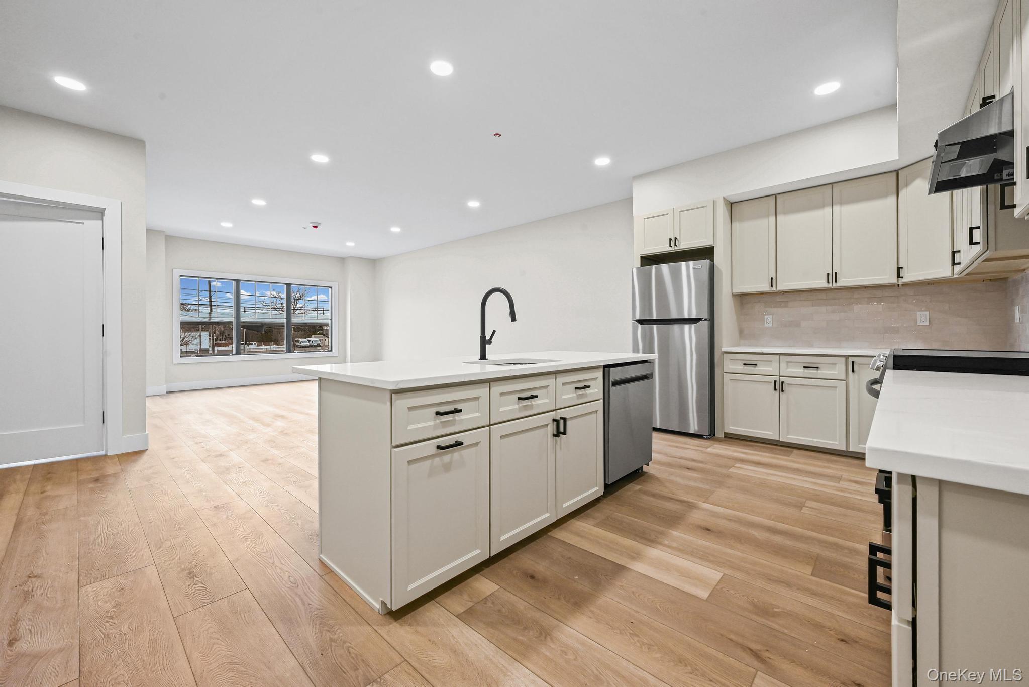 80 Division Street # 2c, Patchogue, NY 11772