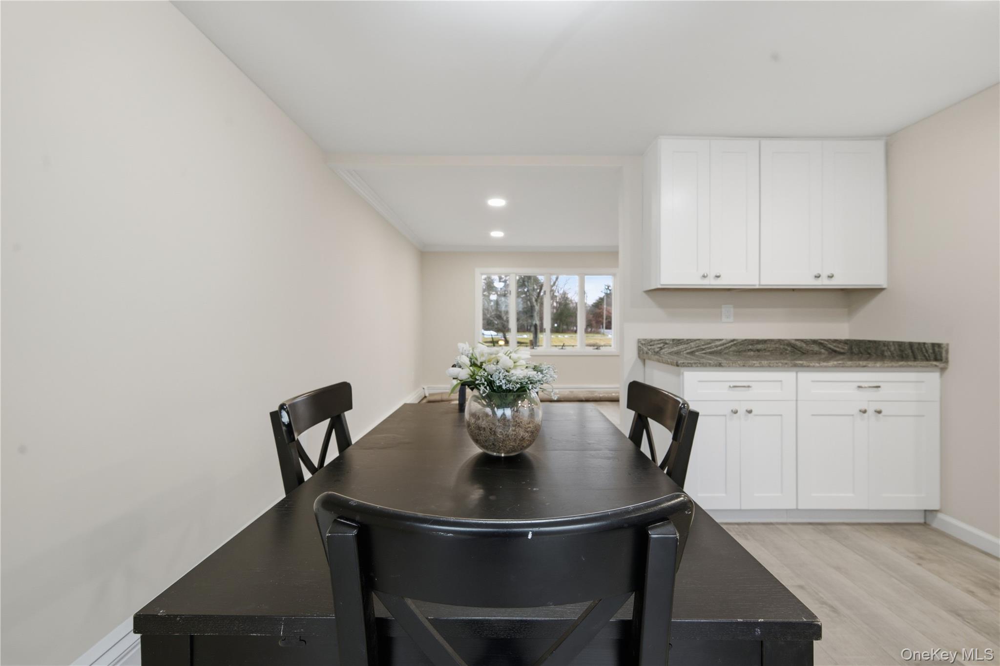 257 southaven Avenue, Medford, NY 11763