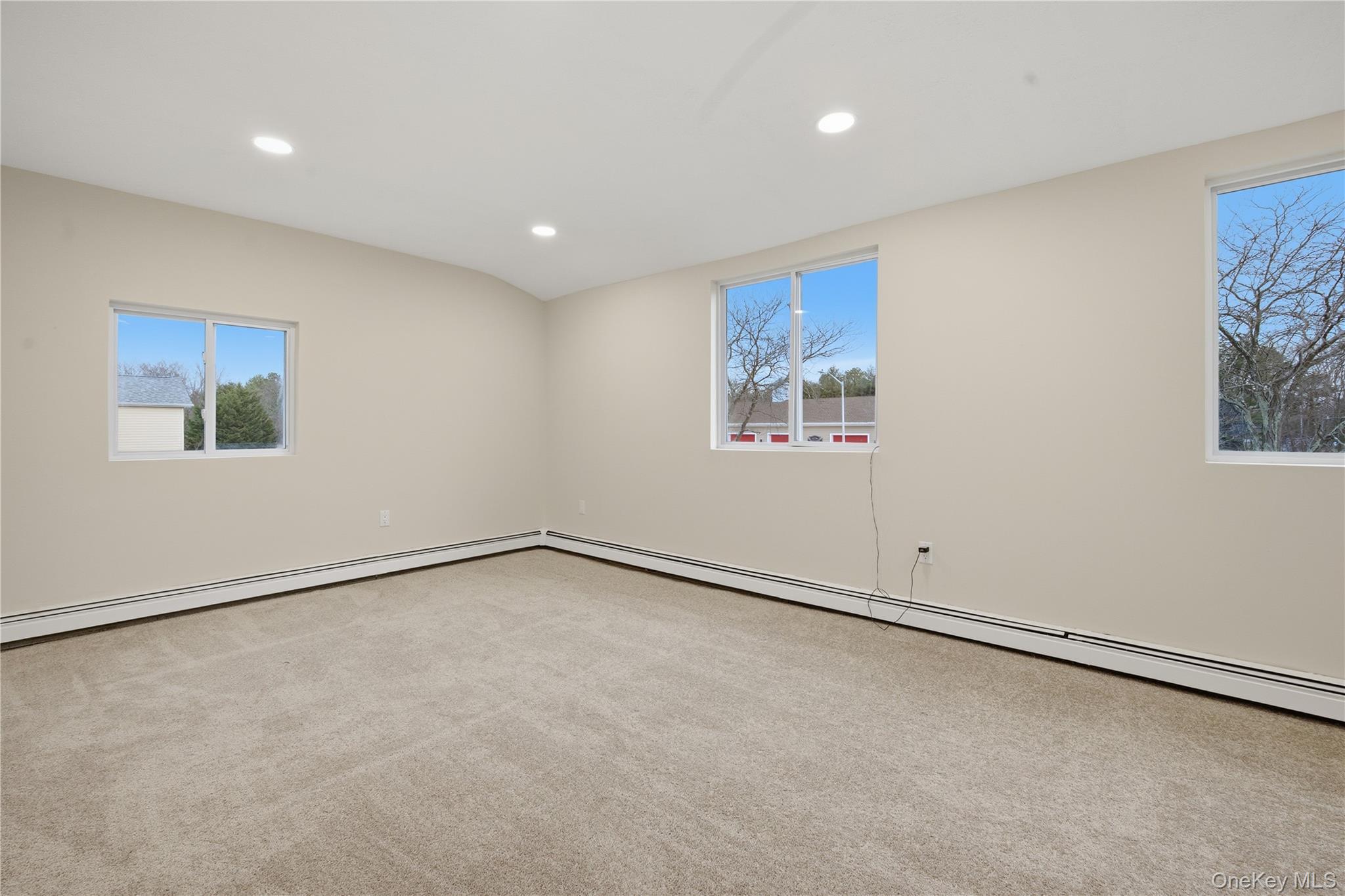 257 southaven Avenue, Medford, NY 11763